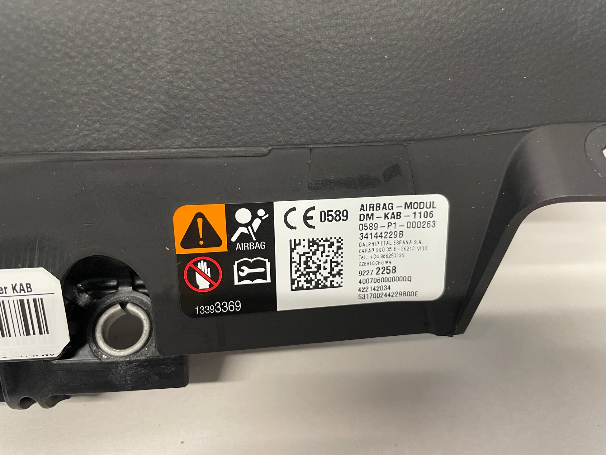 2017 Chevy SS Sedan RH Passenger Knee Dash Airbag Bag OEM - Day's Parts Yard