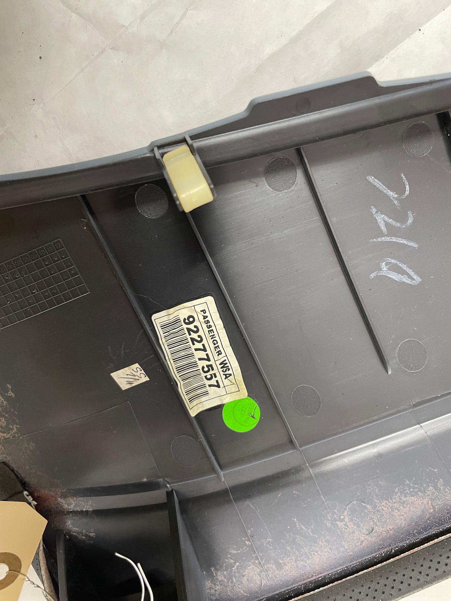 2017 Chevy SS Sedan RH Passenger Black Suede Dash Trim Panel Insert OEM