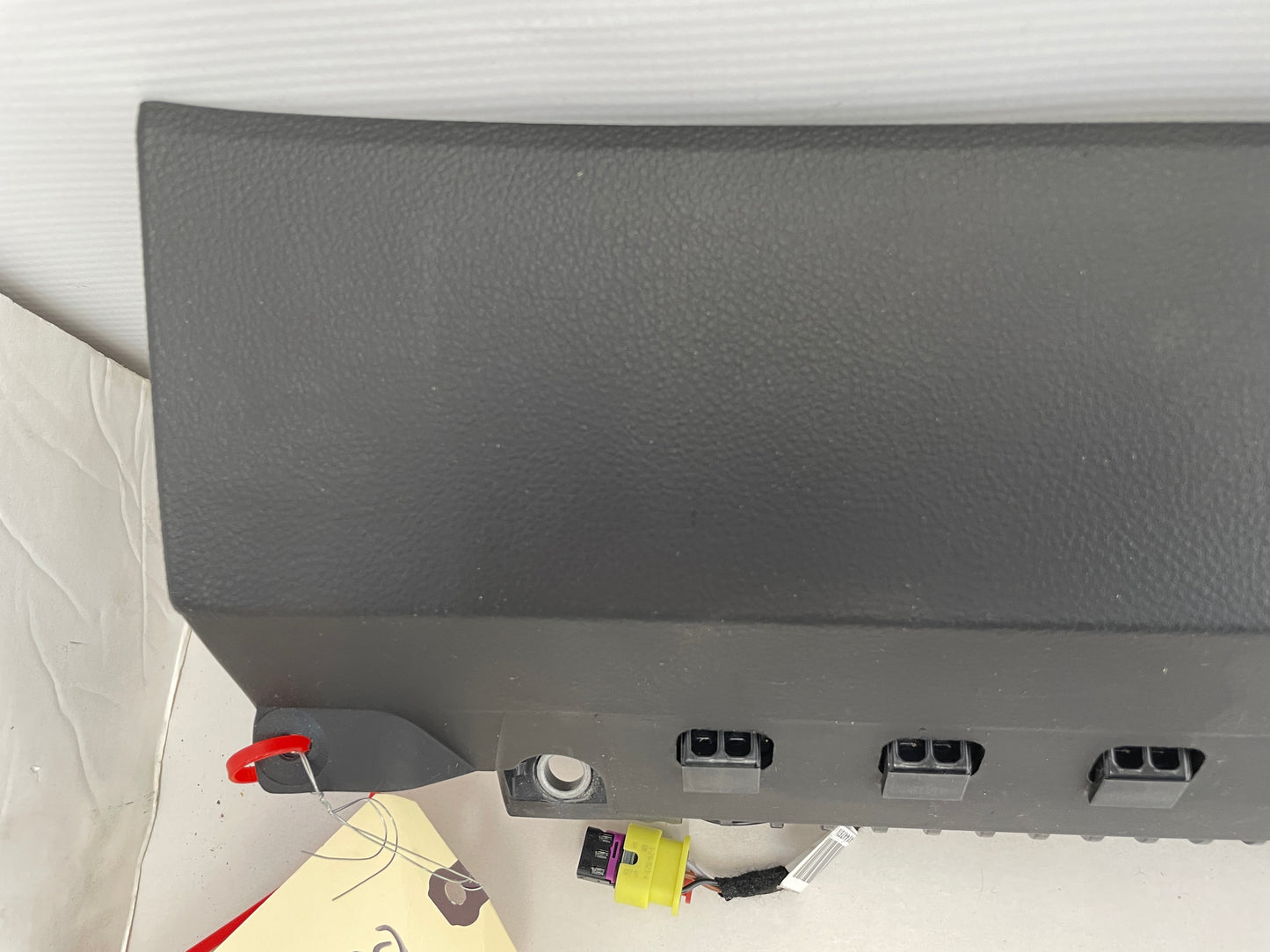 2017 Chevy SS Sedan RH Passenger Side Knee Airbag Dash Bag OEM - Day's Parts Yard