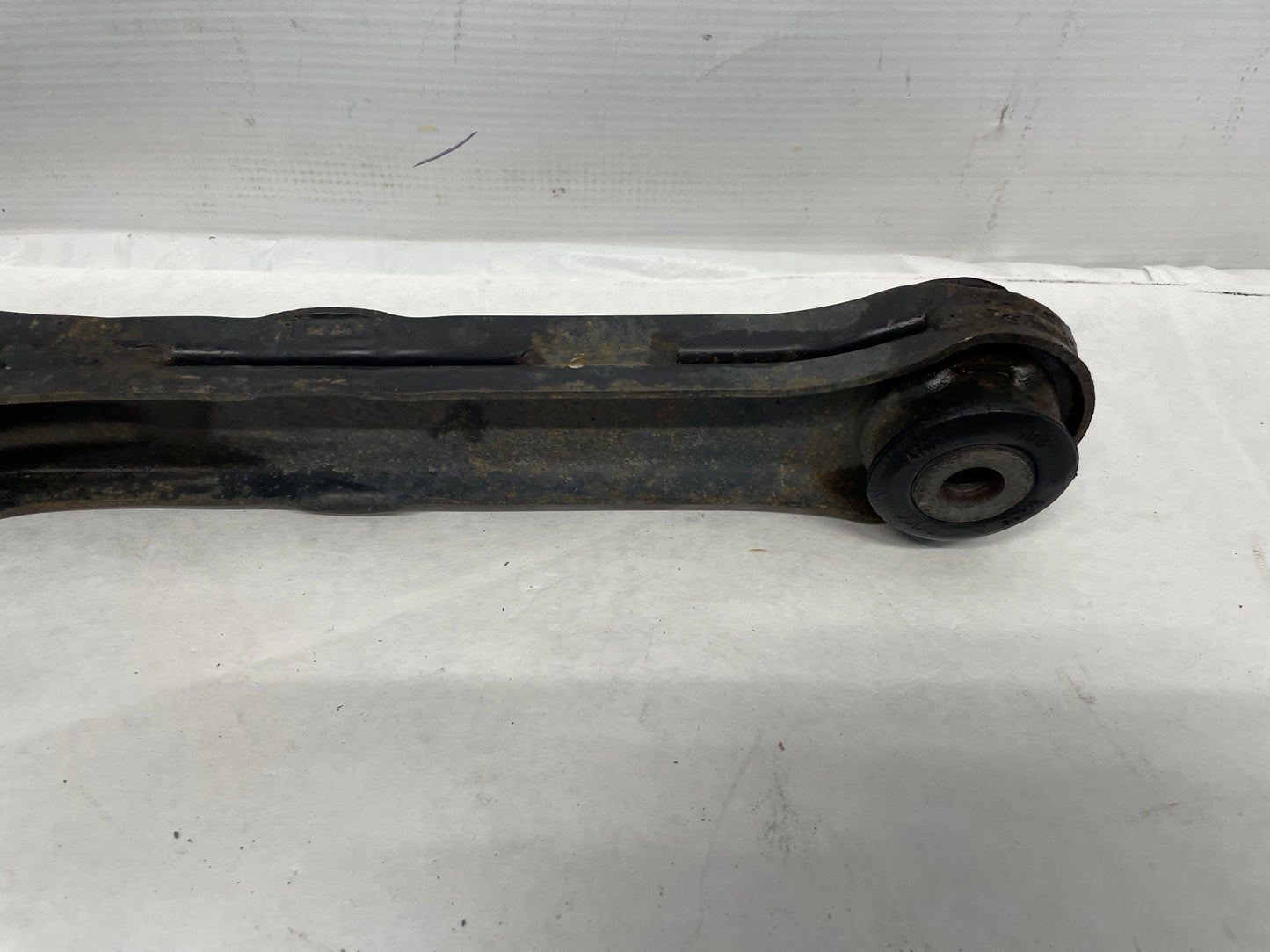 2010 Chevy Camaro SS RH Passenger Rear Suspension Trailing Arm OEM - Day's Parts Yard