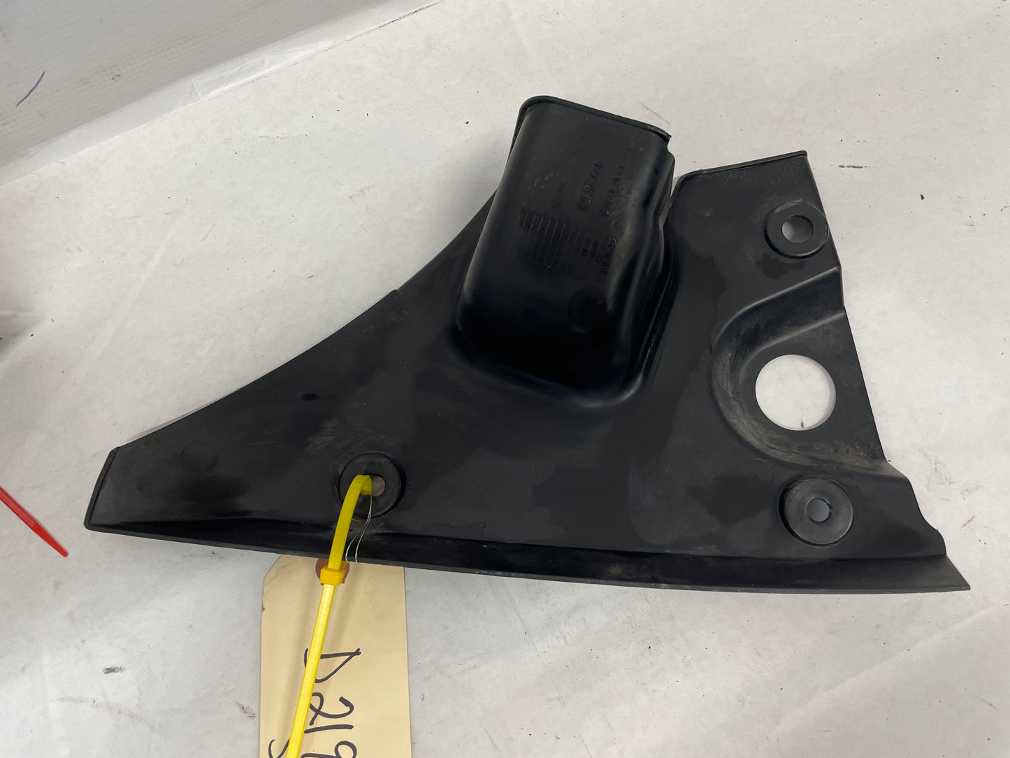 2010 Chevy Camaro SS RH & LH Taillight Tail Lamp Closeout Filler Panel OEM - Day's Parts Yard