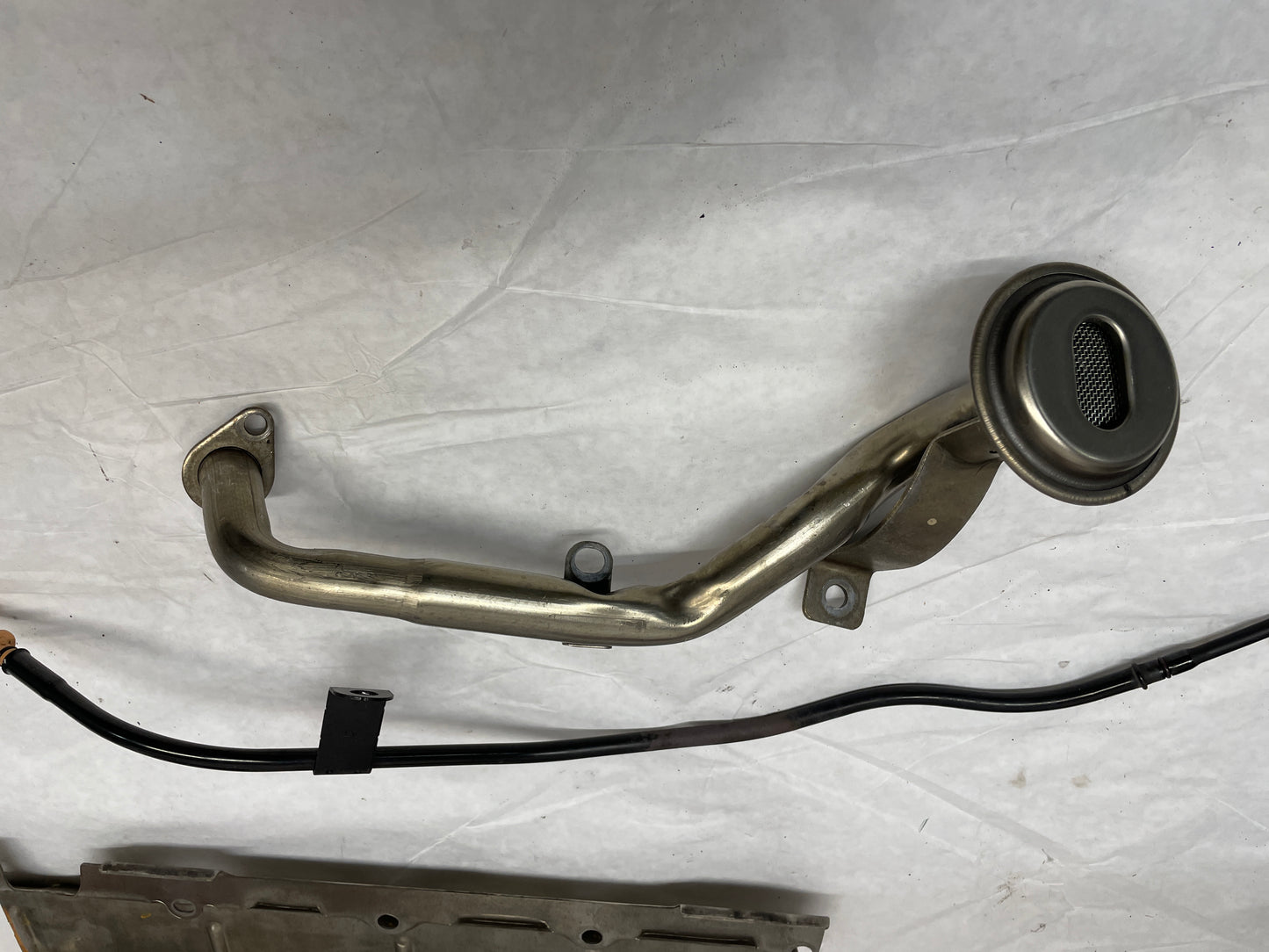 2011 Chevy Camaro SS Oil Pick Up Tube Windage Tray Dip Stick OEM