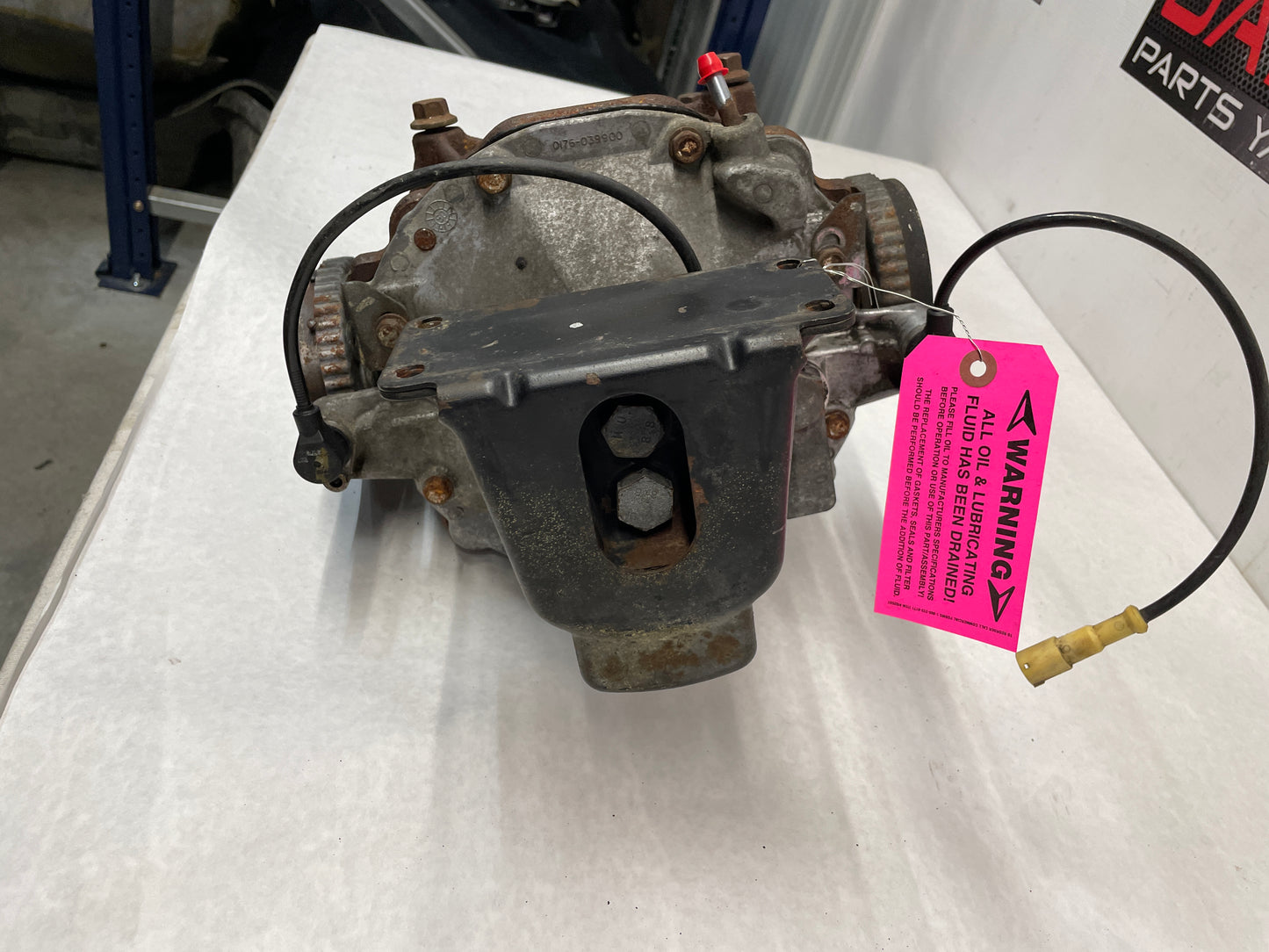 2005 Pontiac GTO Rear End Rearend Carrier Axle Differential 3.46 LSD OEM - Day's Parts Yard