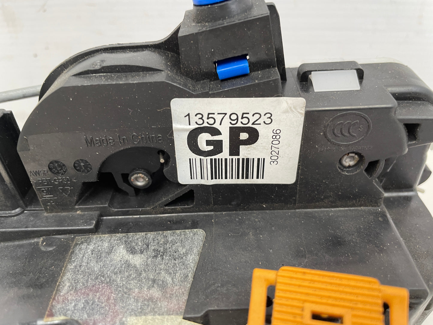 2017 Chevy SS Sedan Front RH Passenger Door Lock Actuator OEM - Day's Parts Yard
