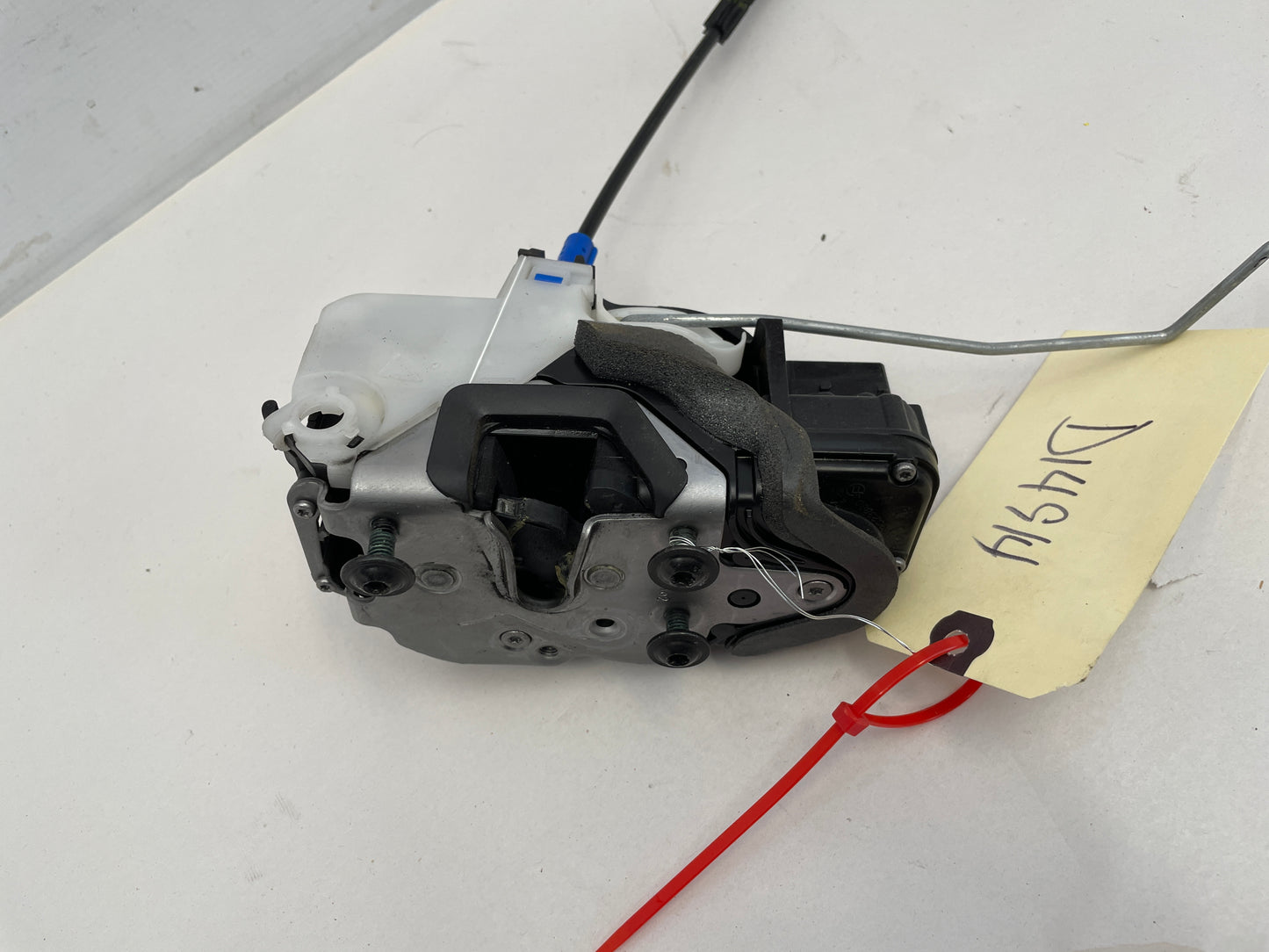 2017 Chevy SS Sedan Front RH Passenger Door Lock Actuator OEM - Day's Parts Yard