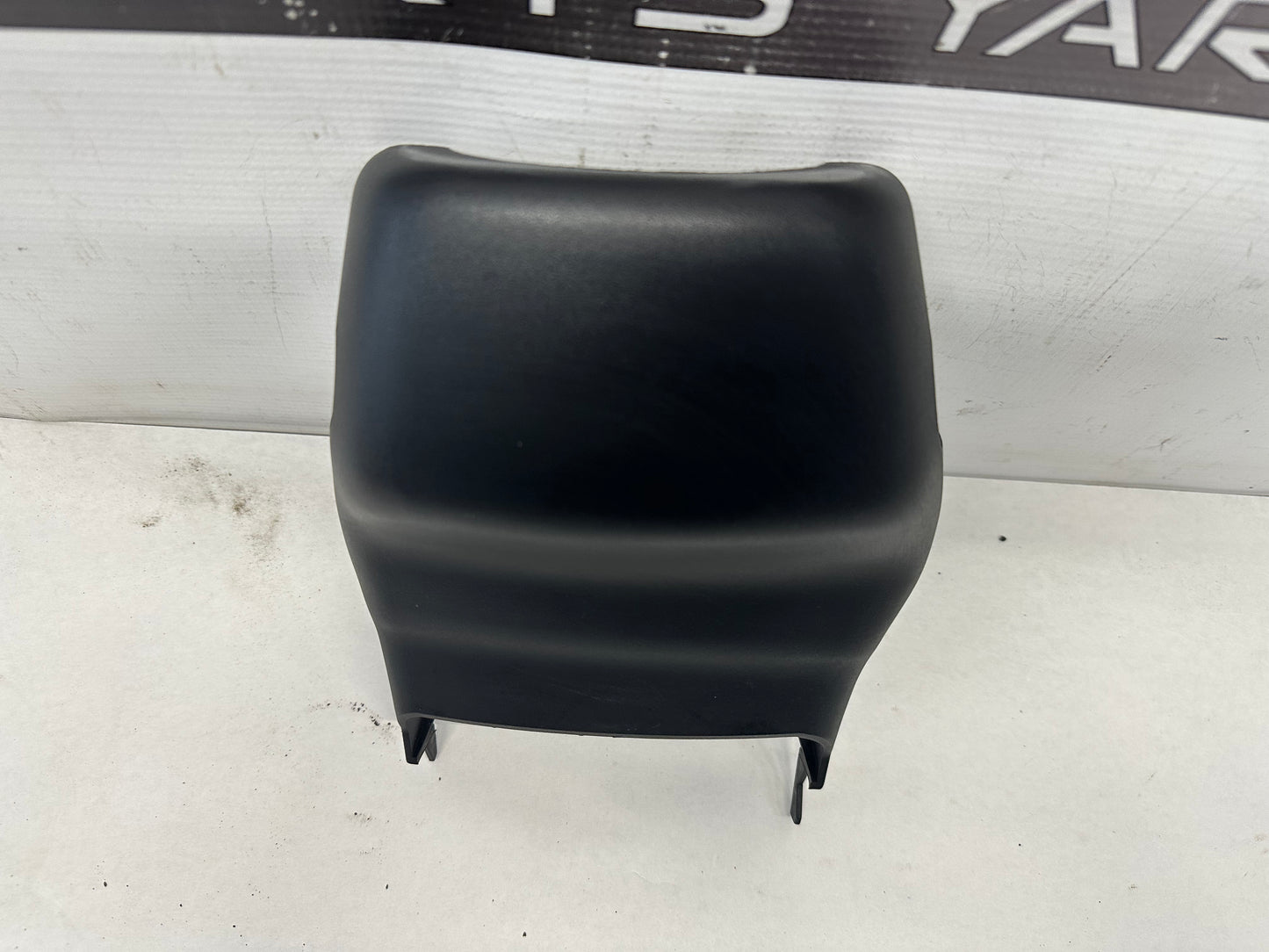 2006 Pontiac GTO Top Column Cover OEM - Day's Parts Yard