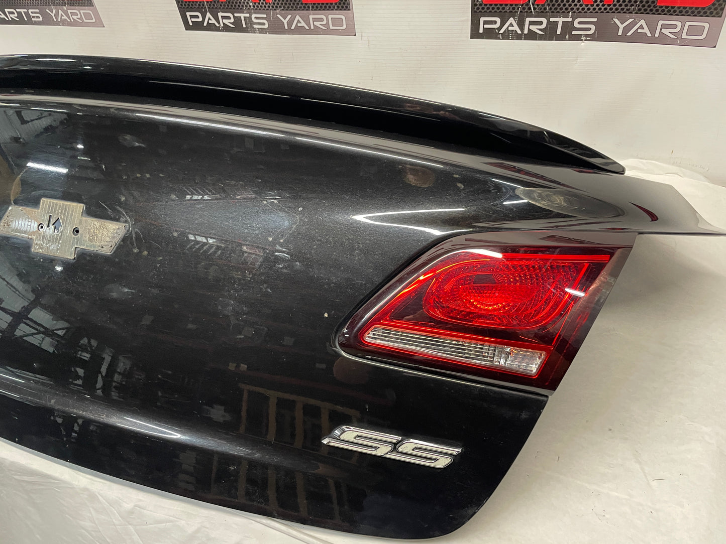 2014 Chevrolet SS Sedan Trunk Deck Lid Black OEM