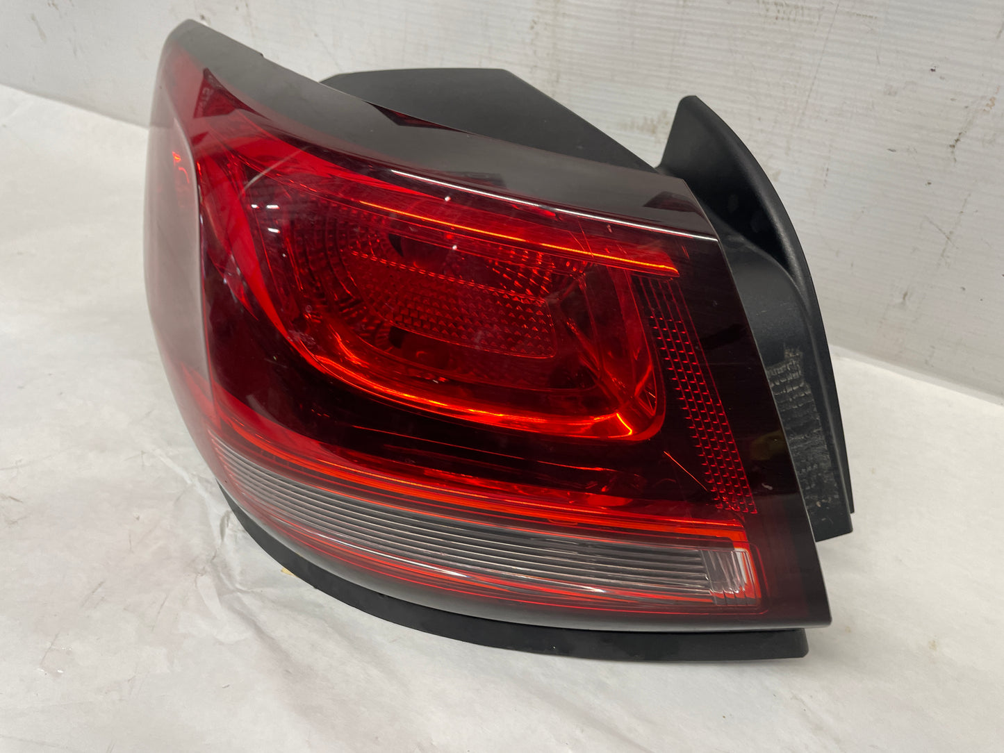 2014 Chevy SS Sedan LH Driver Outer Taillight Tail Light Lamp OEM - Day's Parts Yard