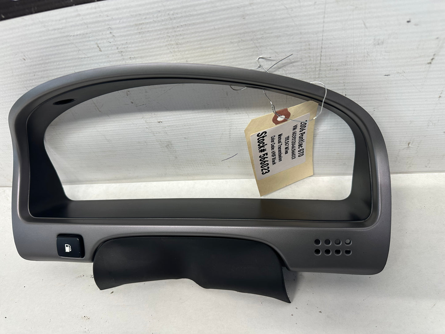 2006 Pontiac GTO Speedometer Gauge Cluster Bezel Trim OEM - Day's Parts Yard