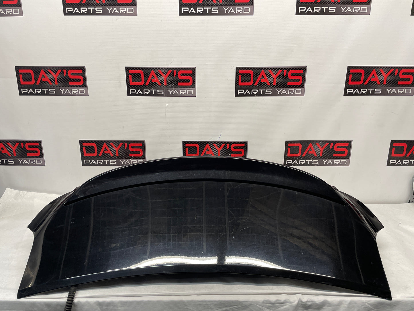 2014 Chevrolet SS Sedan Trunk Deck Lid Black OEM