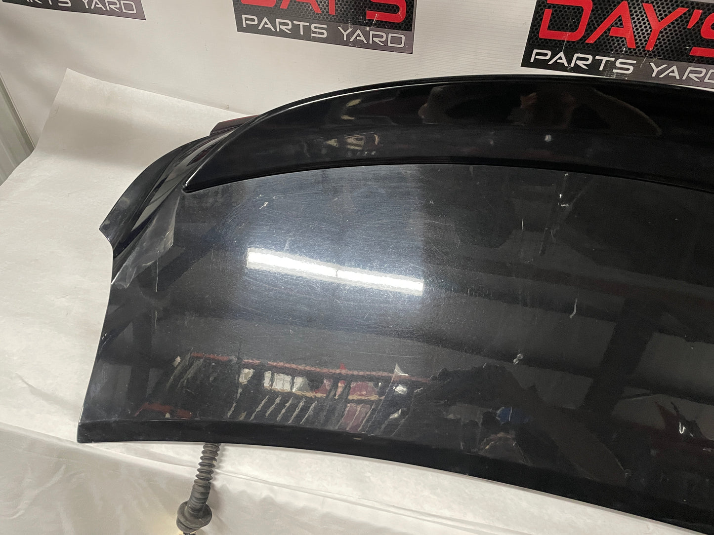 2014 Chevrolet SS Sedan Trunk Deck Lid Black OEM