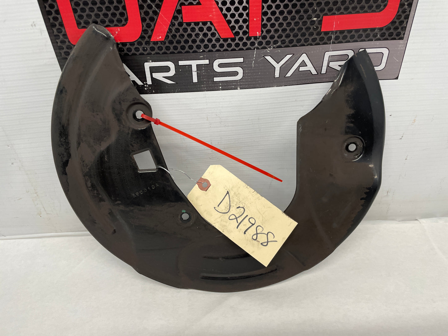 2010 Chevy Camaro SS RH Passenger Front Brake Dust Shield OEM - Day's Parts Yard