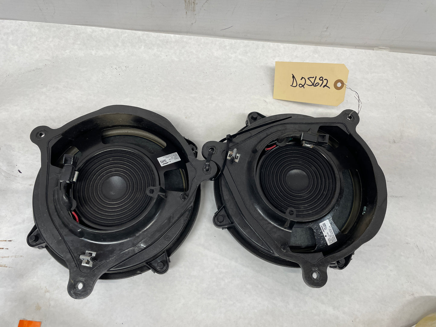2013 Cadillac CTS-V Coupe RH & LH Door Bose Speakers OEM - Day's Parts Yard