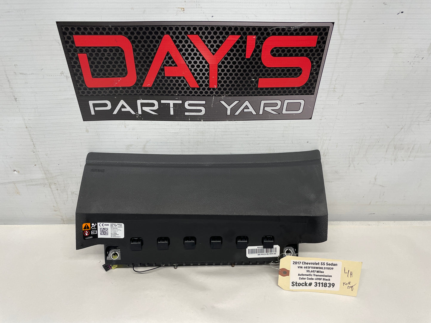 2017 Chevy SS Sedan LH Driver Knee Dash Airbag Air Bag OEM - Day's Parts Yard