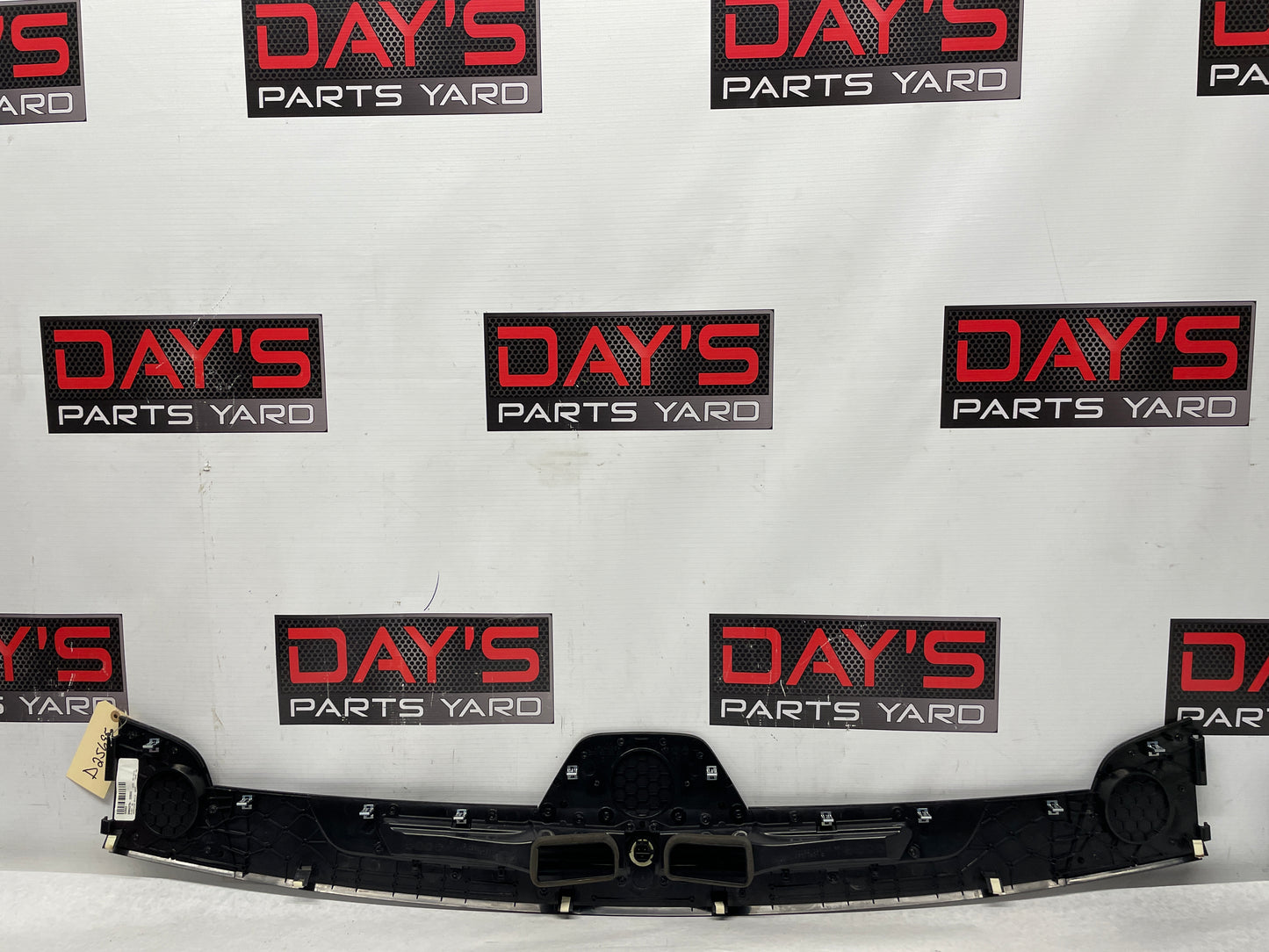 2013 Cadillac CTS-V Coupe Dashboard Dash Vent Windshield Defroster Trim Panel OEM - Day's Parts Yard