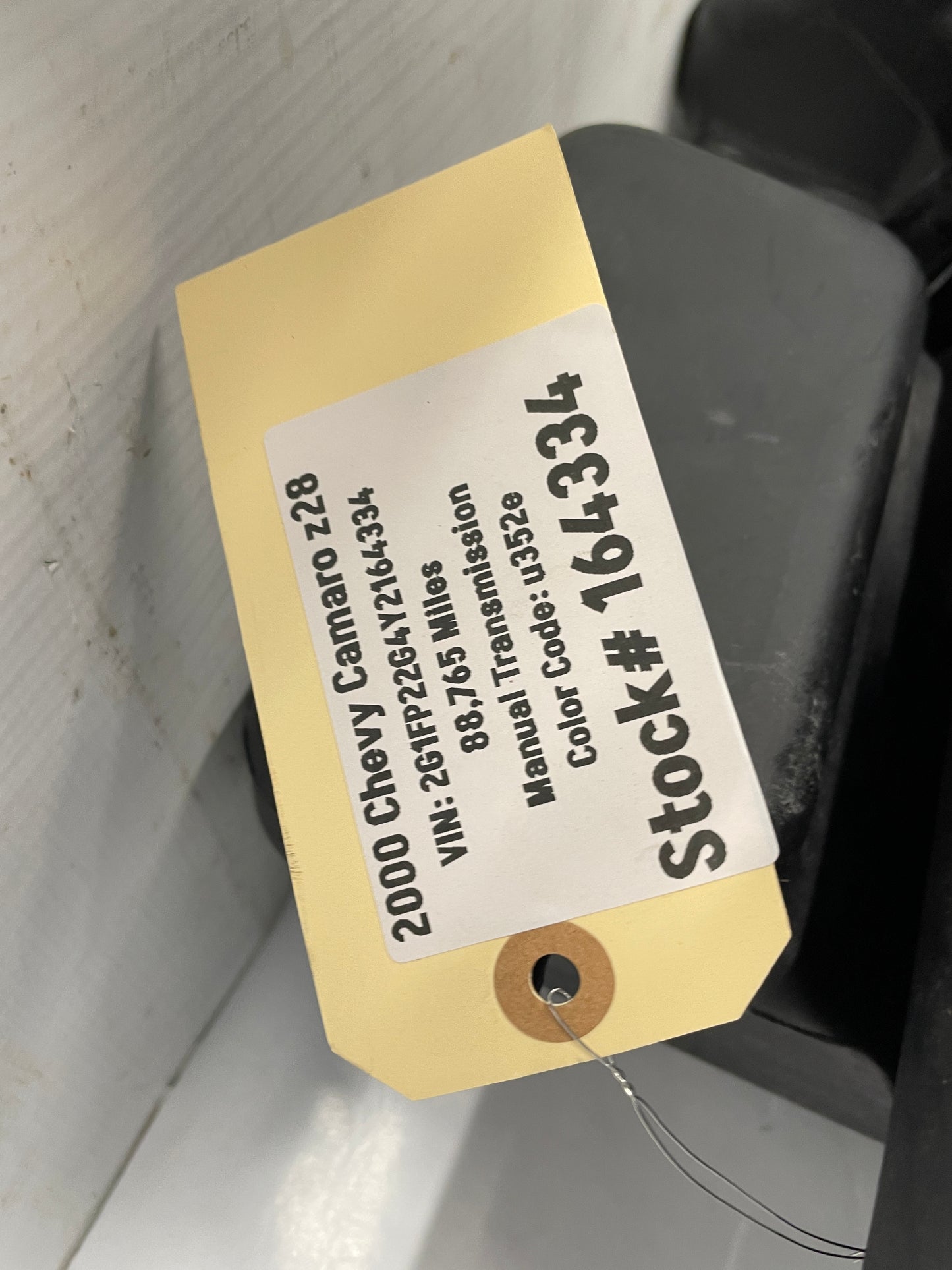 2000 Chevy Camaro Z28 LS1 Air Cleaner Filter Box Lid Tube OEM - Day's Parts Yard