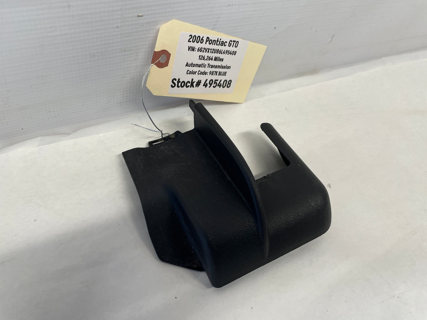 2006 Pontiac GTO LH Driver Seat Rail Track Bracket Trim Cover OEM - Day's Parts Yard