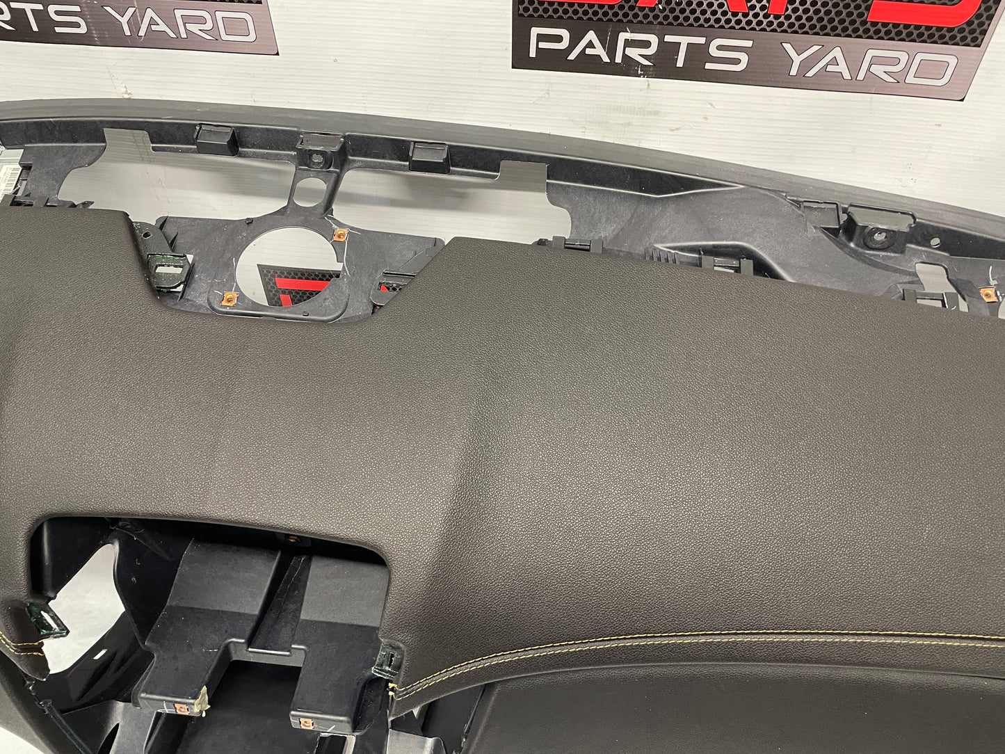2013 Cadillac CTS-V Coupe Dash Pad OEM - Day's Parts Yard