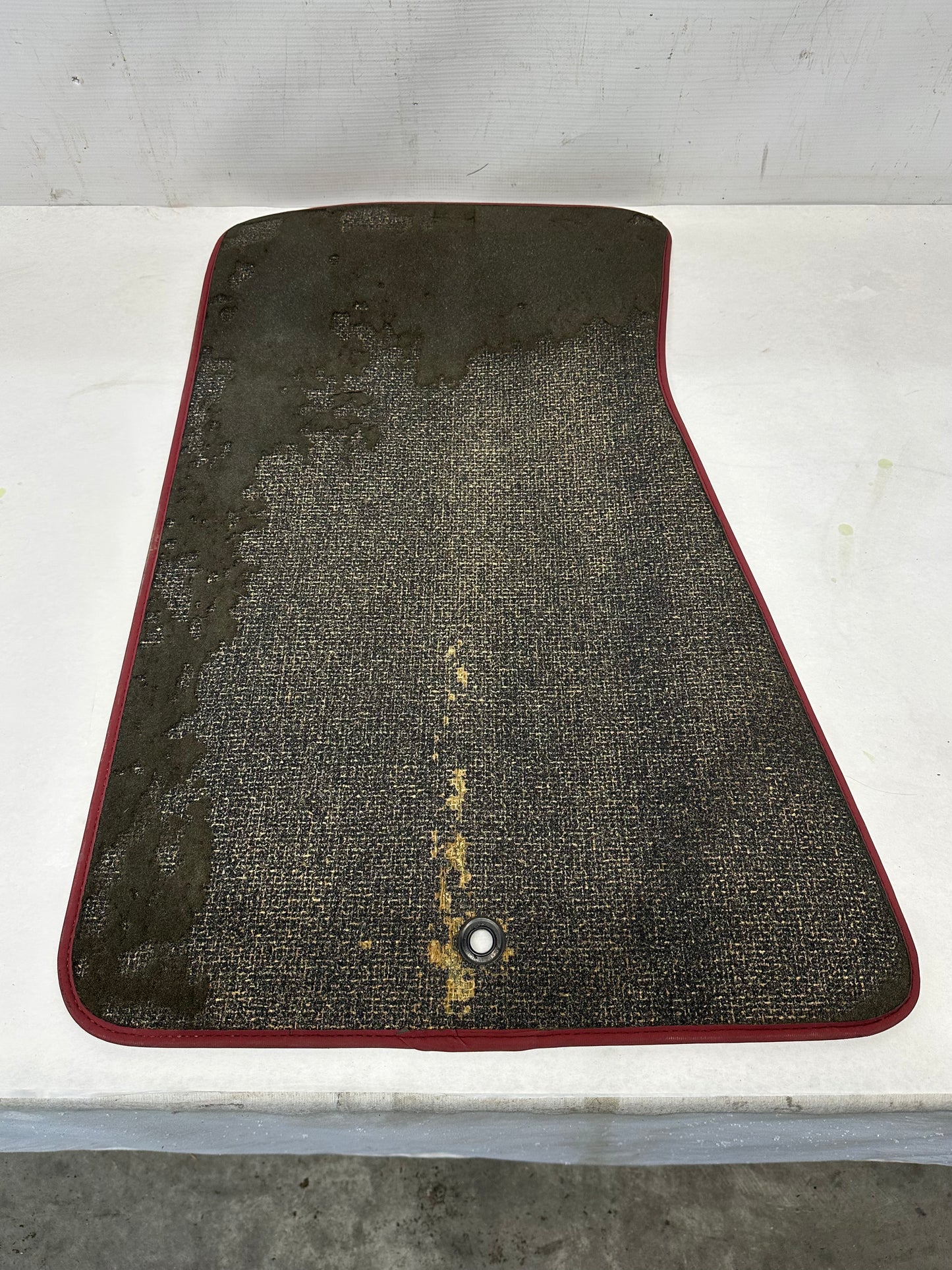 2006 Pontiac GTO RH Passenger Front Mat Red Trim OEM - Day's Parts Yard