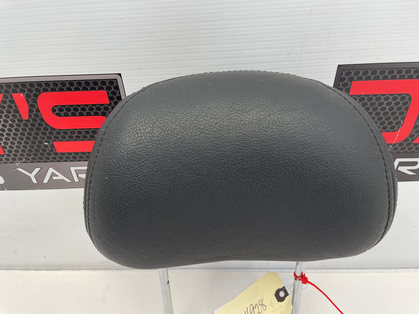 2006 Pontiac GTO Front RH Passenger Seat Head Rest Headrest OEM - Day's Parts Yard