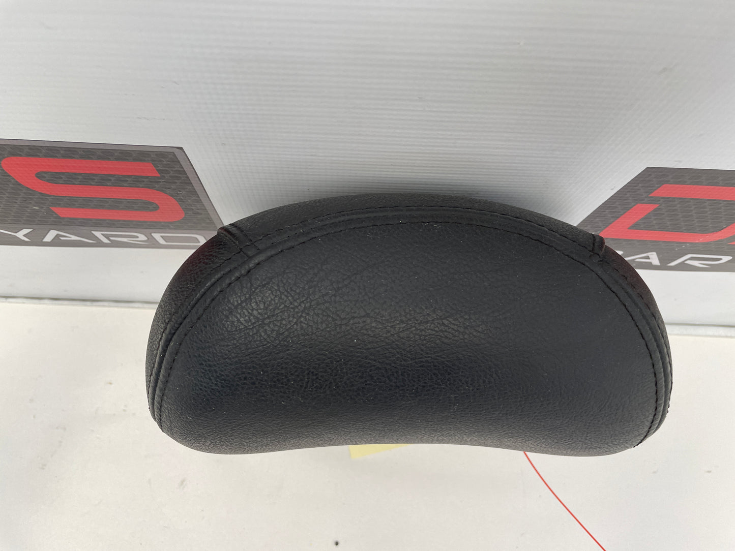 2006 Pontiac GTO Front RH Passenger Seat Head Rest Headrest OEM - Day's Parts Yard