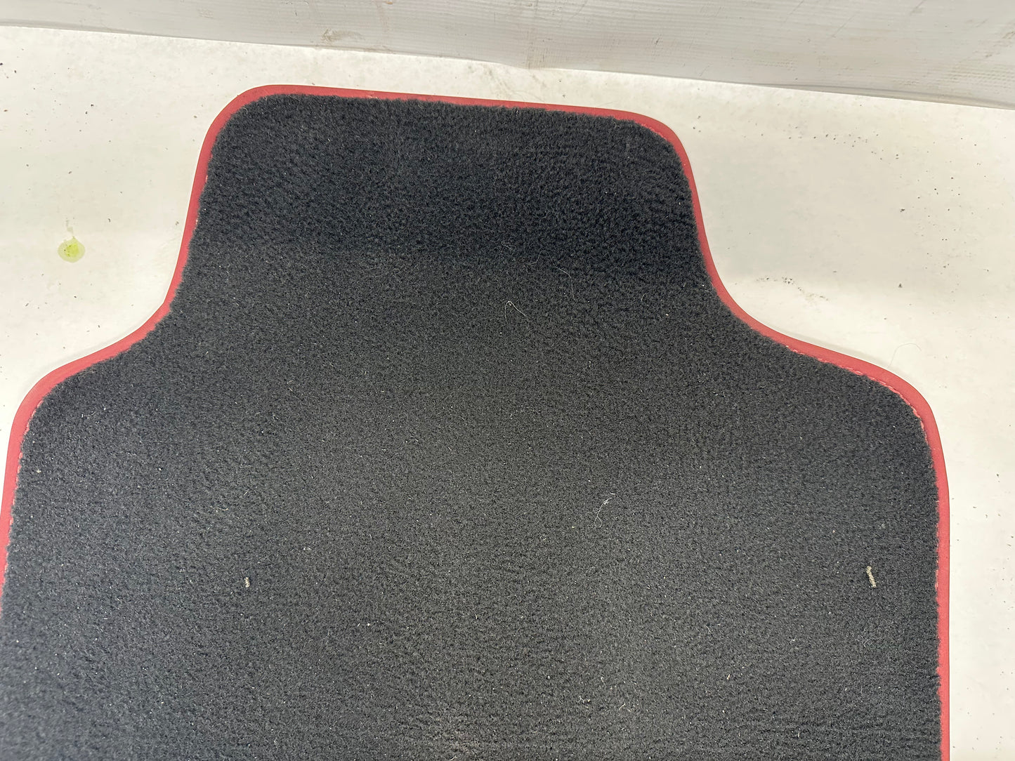2006 Pontiac GTO RH & LH Rear Mats Red Trim OEM - Day's Parts Yard