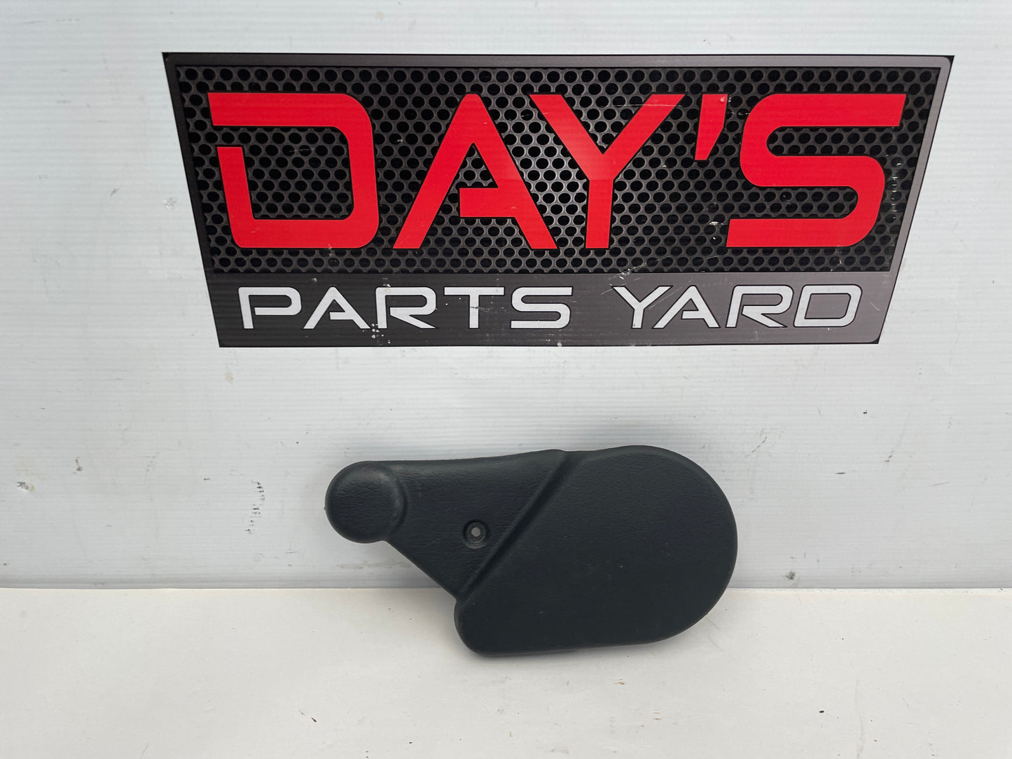 2006 Pontiac GTO Front RH Passenger Seatbelt Cover Trim Black OEM - Day's Parts Yard