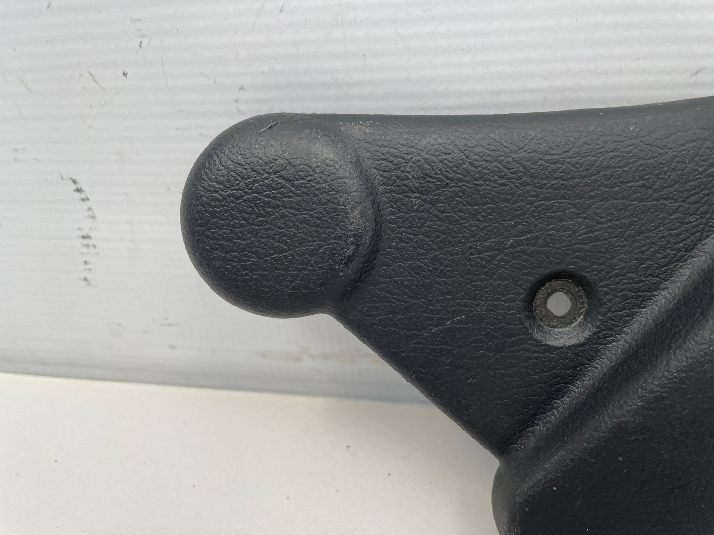 2006 Pontiac GTO Front RH Passenger Seatbelt Cover Trim Black OEM - Day's Parts Yard