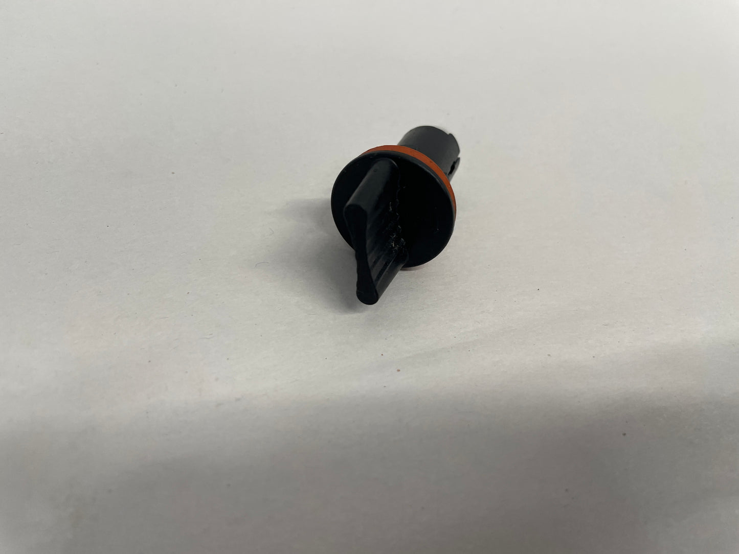 2017 Chevy SS Sedan Headlight Light Market Socket OEM - Day's Parts Yard