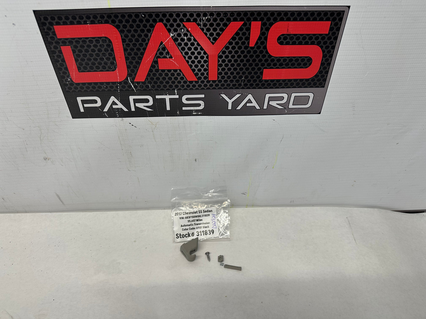 2017 Chevy SS Sedan Sun Visor Sunvisor Clip Support OEM - Day's Parts Yard