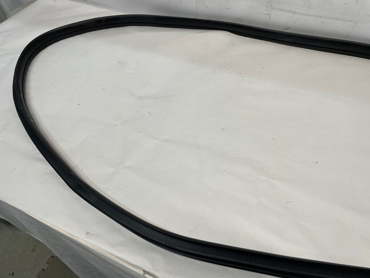 2017 Chevy SS Sedan RH Passenger Front Door Rubber Weather Strip OEM - Day's Parts Yard