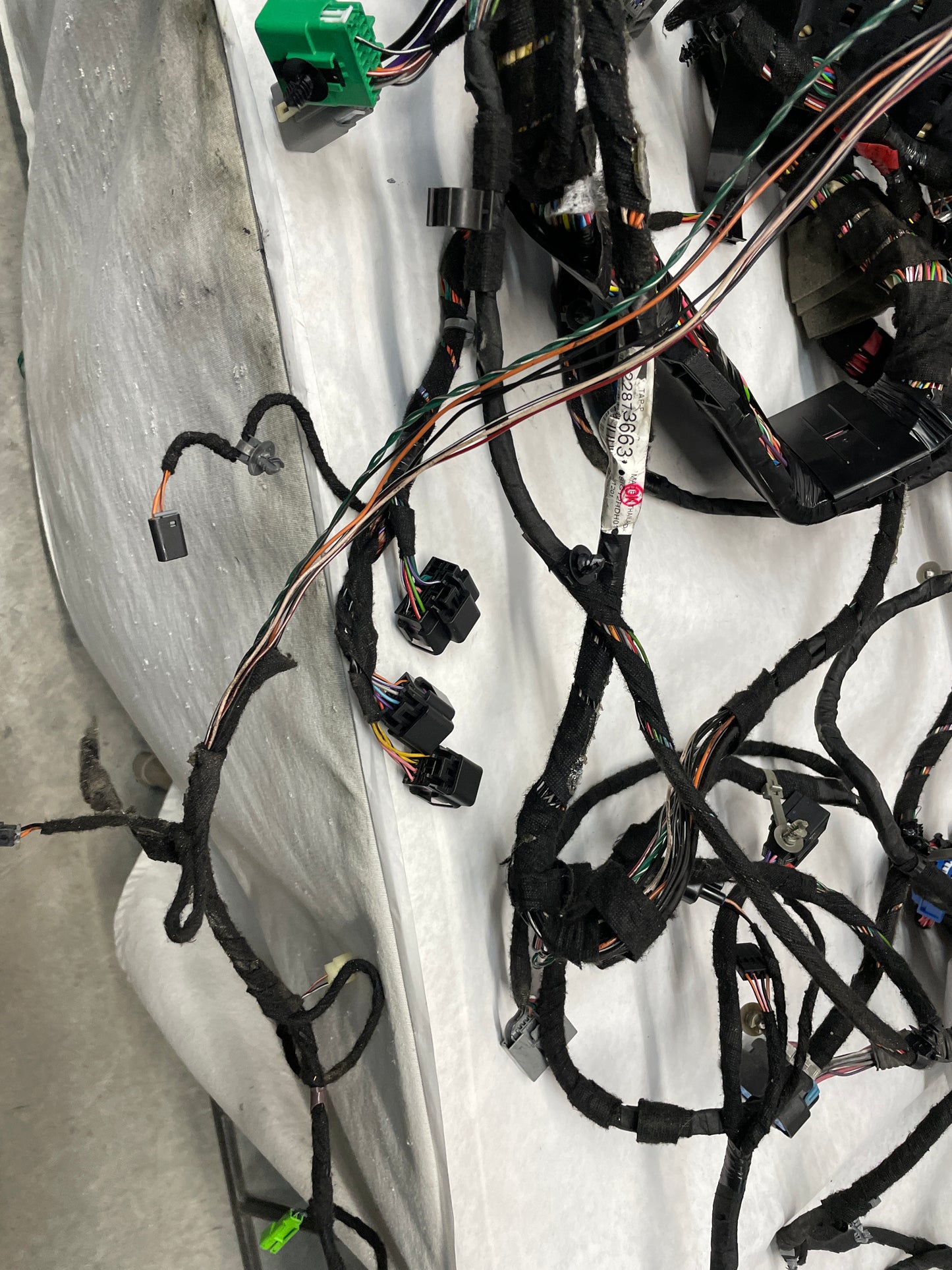 2013 Cadillac CTS-V Coupe Body Wire Wiring Harness OEM - Day's Parts Yard