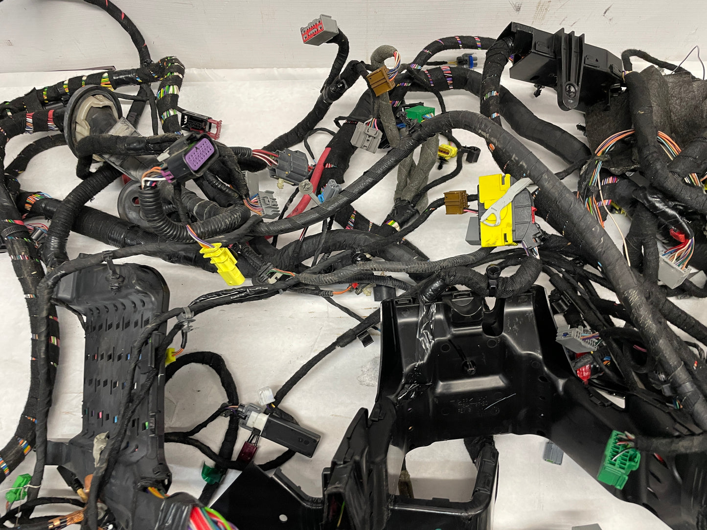 2013 Cadillac CTS-V Coupe Body Wire Wiring Harness OEM - Day's Parts Yard