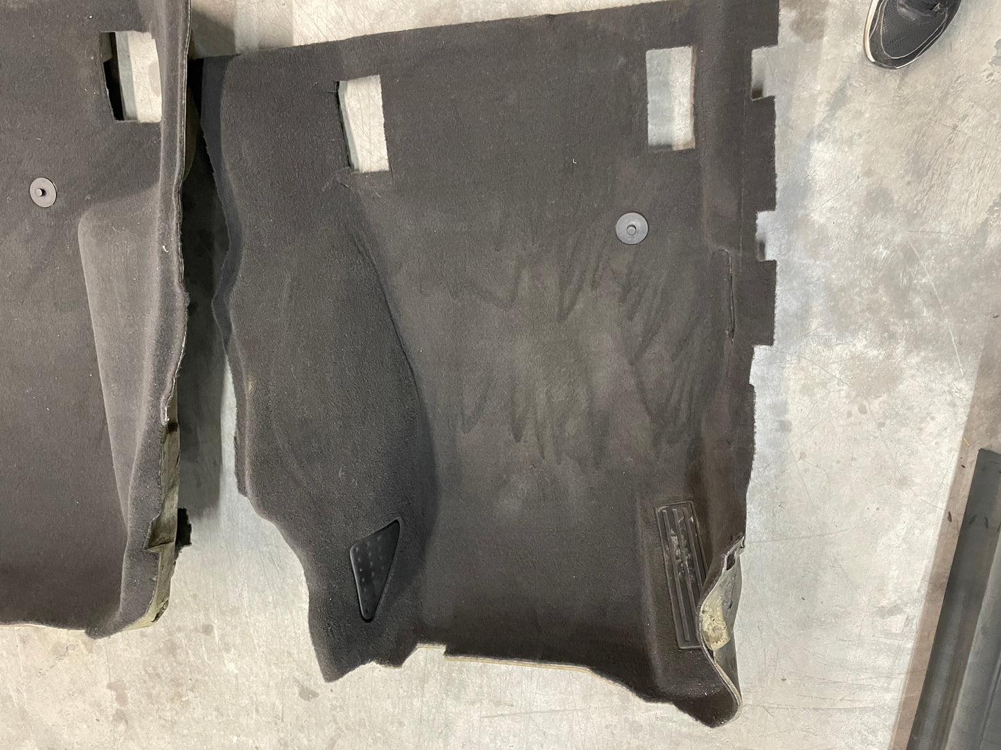 2013 Cadillac CTS-V Coupe Complete Floor Carpet OEM - Day's Parts Yard