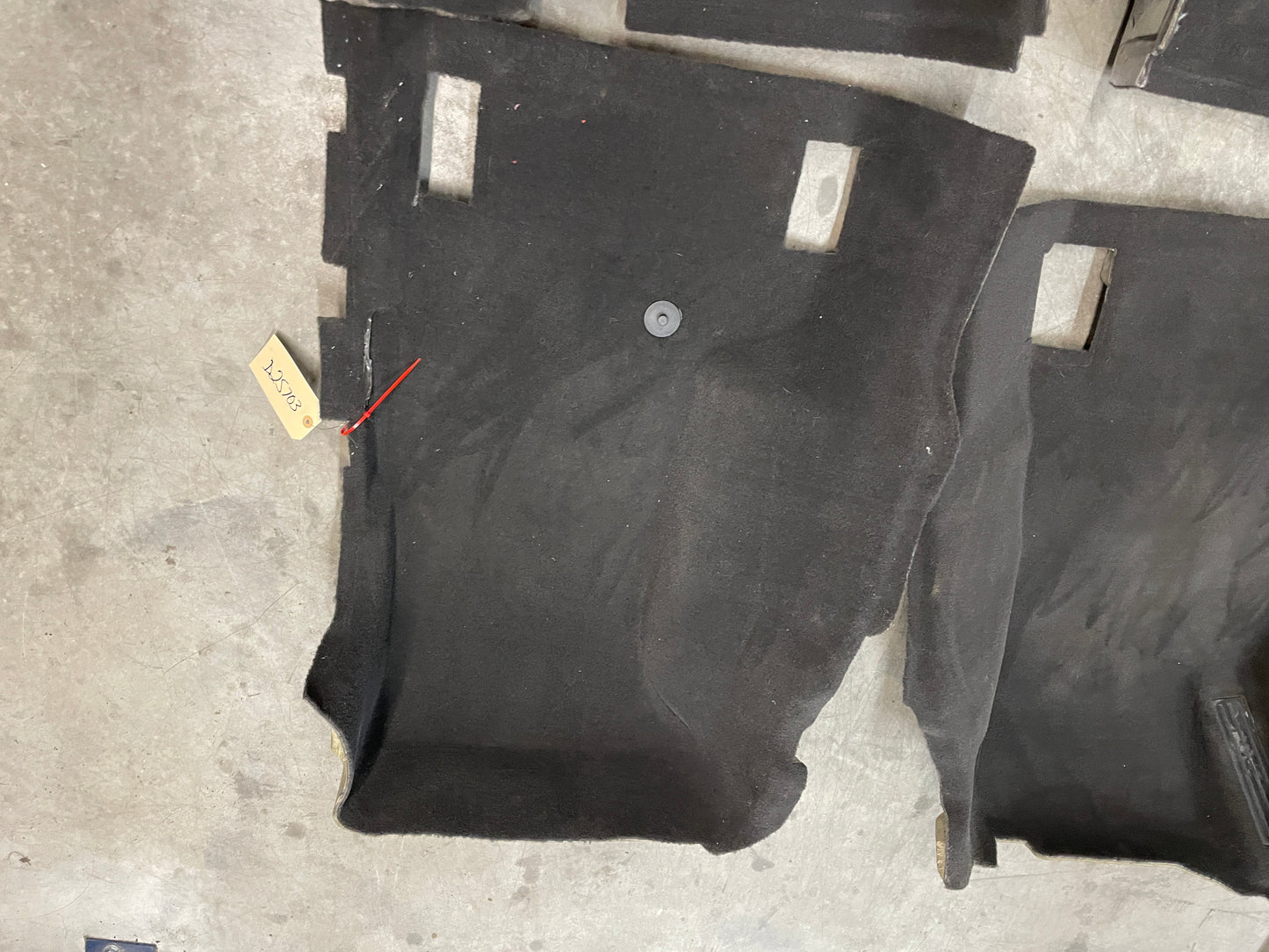 2013 Cadillac CTS-V Coupe Complete Floor Carpet OEM - Day's Parts Yard
