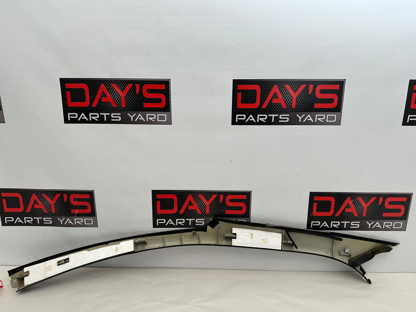 2006 Pontiac GTO RH Passenger Interior A Pillar Trim Cover OEM - Day's Parts Yard
