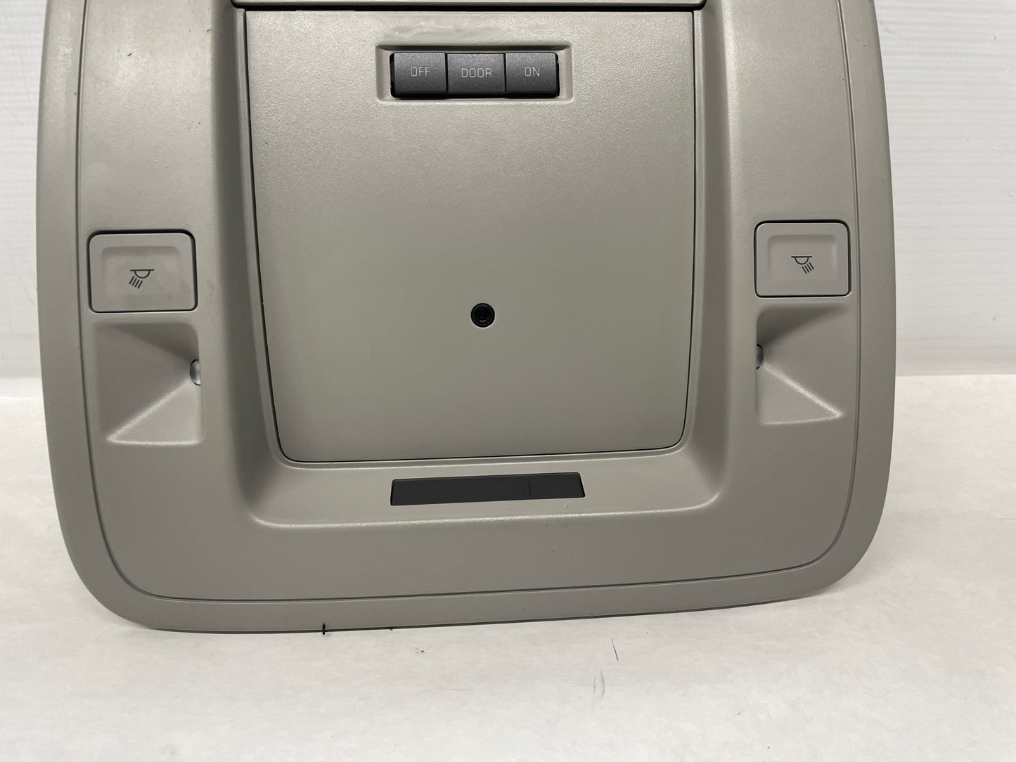 2015 Chevy Silverado K1500 Over Head Console Dome Light OEM - Day's Parts Yard