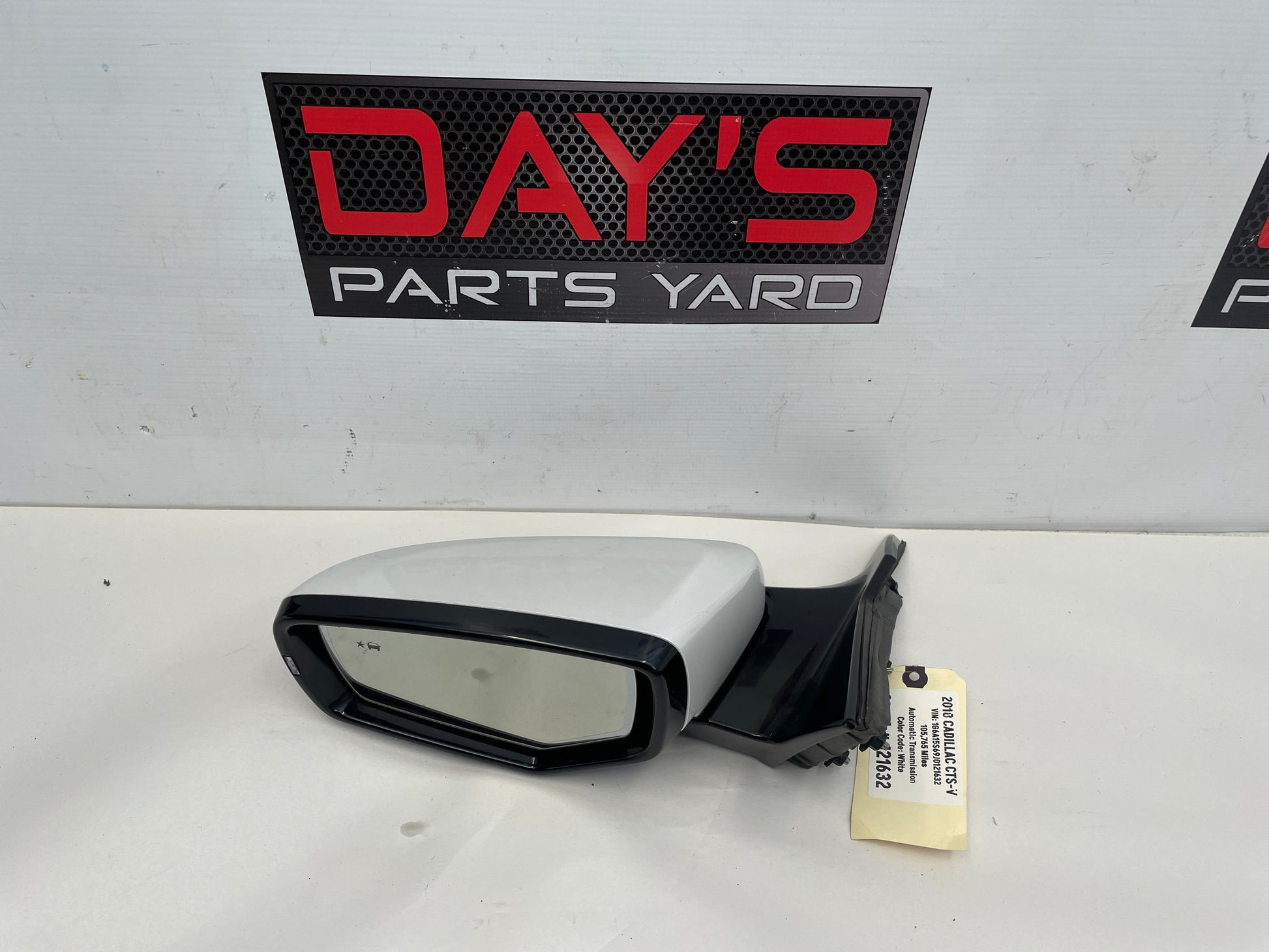 2018 Cadillac CTS-V LH Driver Exterior Mirror OEM - Day's Parts Yard