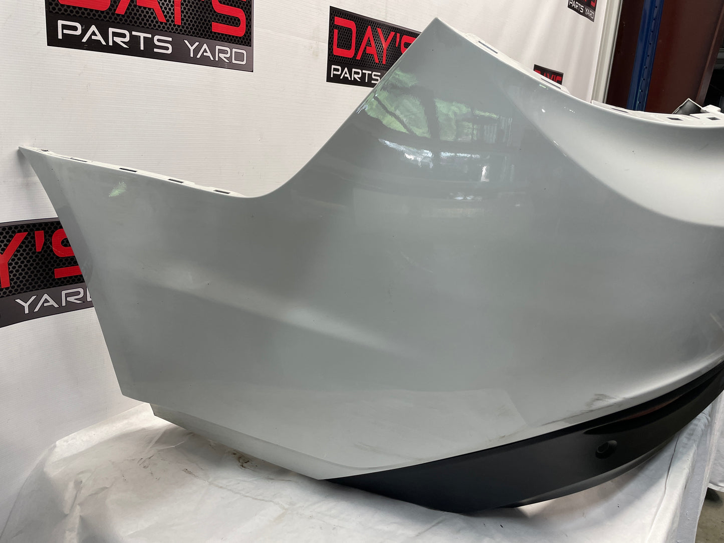 2014 Chevy SS Sedan Rear Bumper Cover White OEM - Day's Parts Yard