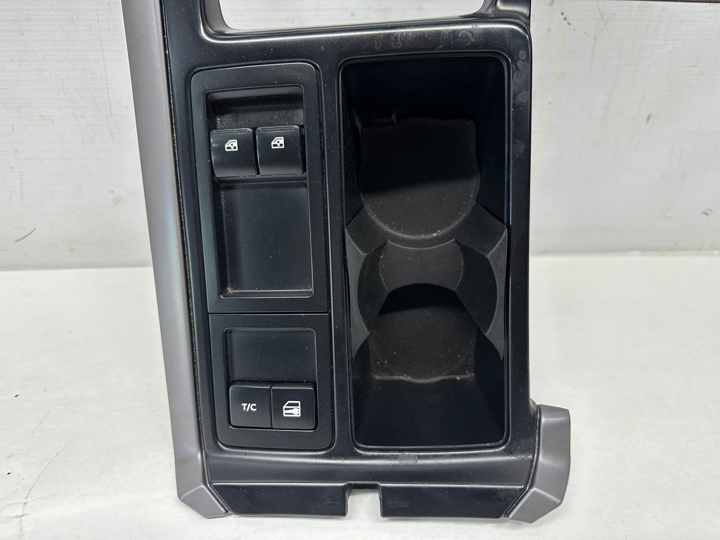 2006 Pontiac GTO Center Console Shifter Bezel Trim Window Switches OEM - Day's Parts Yard
