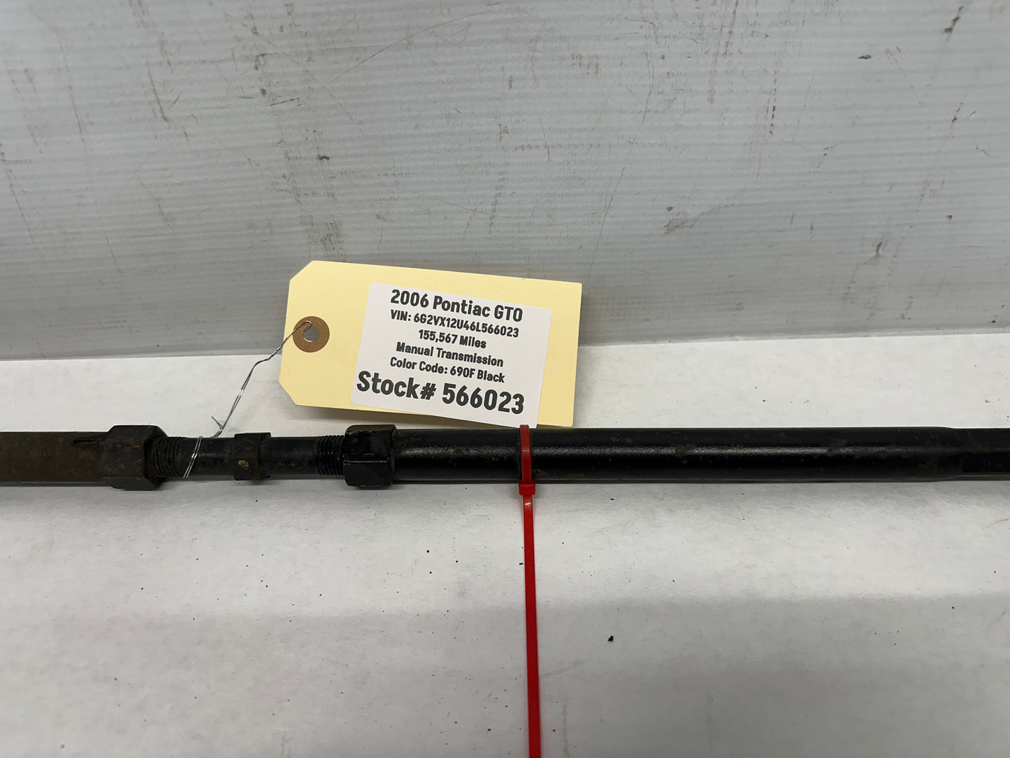 2006 Pontiac GTO RH Passenger Rear Suspension Adjustment Assembly Tie Rod OEM - Day's Parts Yard