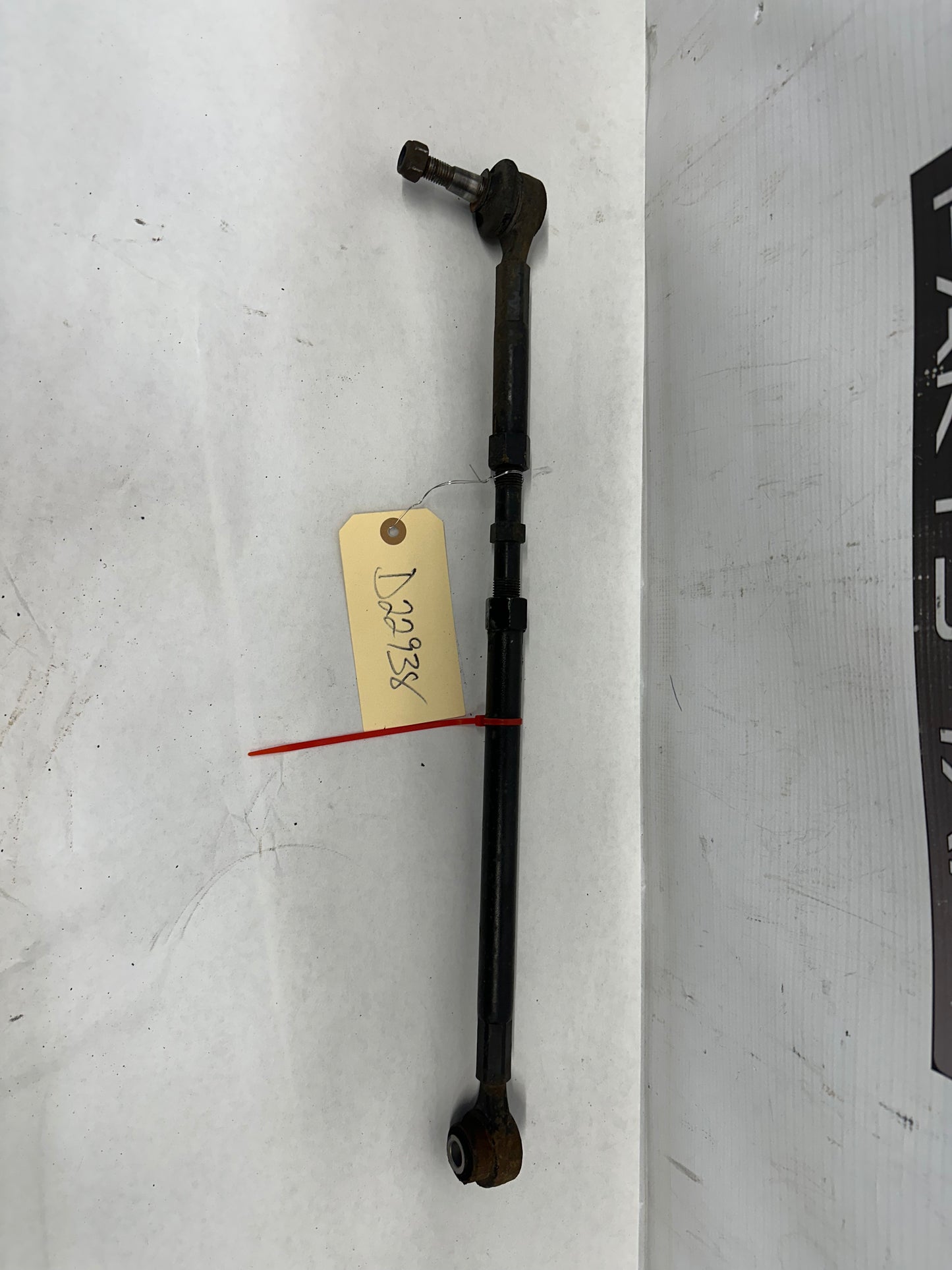 2006 Pontiac GTO RH Passenger Rear Suspension Adjustment Assembly Tie Rod OEM - Day's Parts Yard