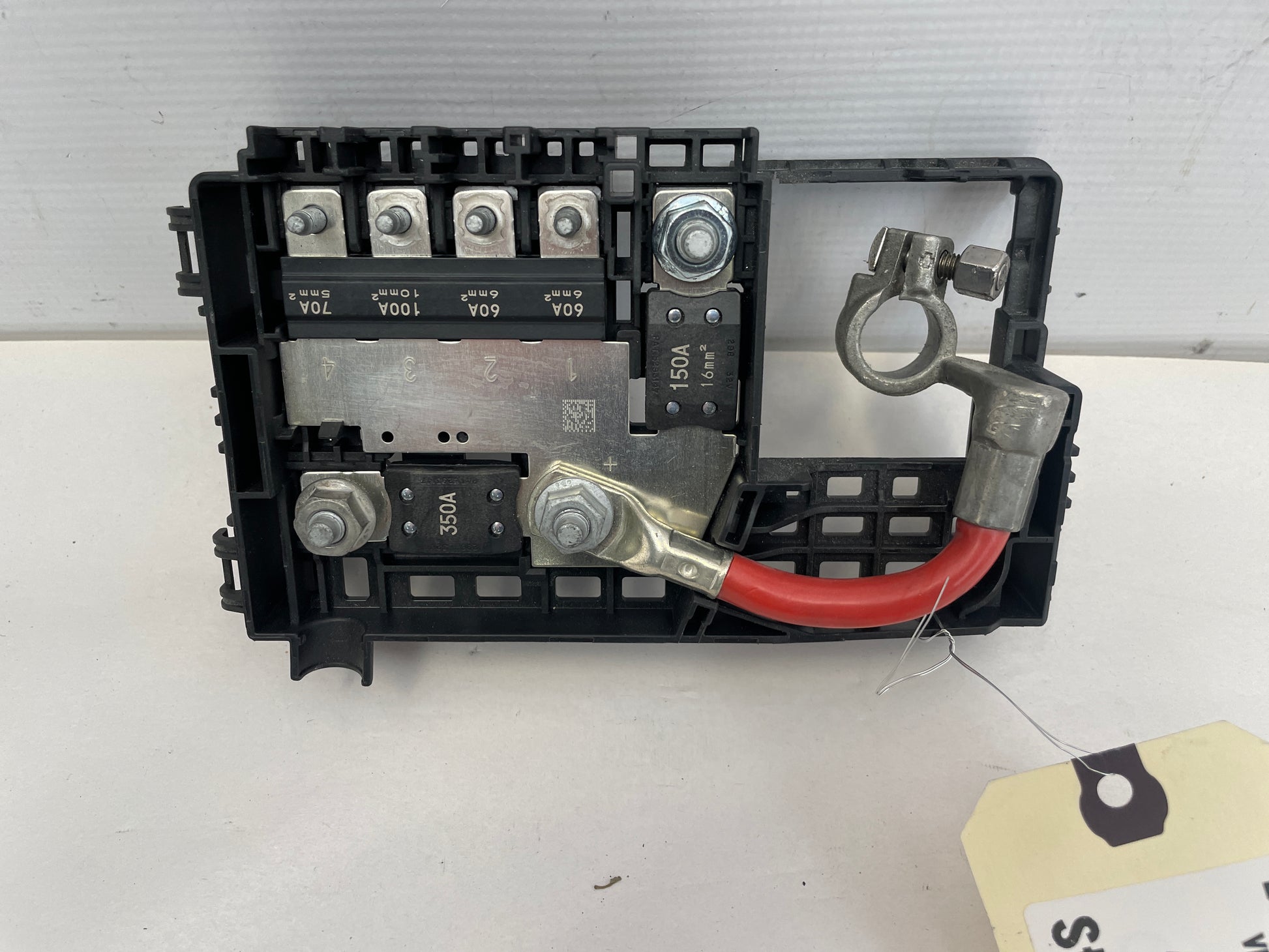 2018 Cadillac CTS-V Positive Terminal Relay OEM - Day's Parts Yard