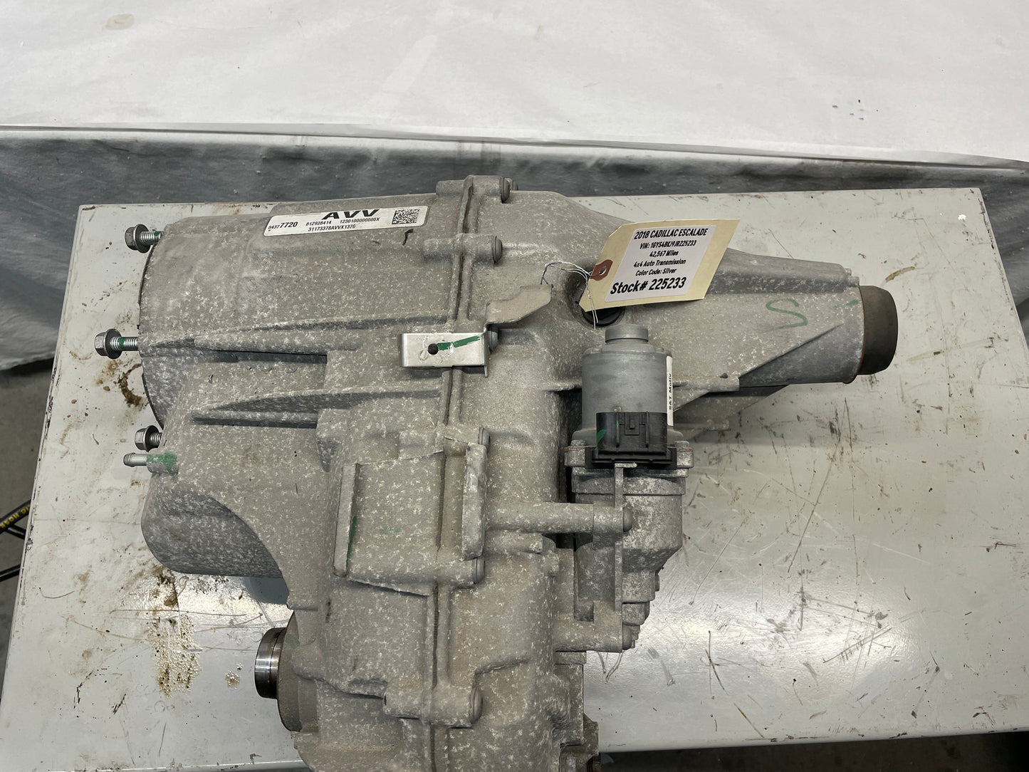 2018 Cadillac Escalade Transfer Case AVV OEM - Day's Parts Yard