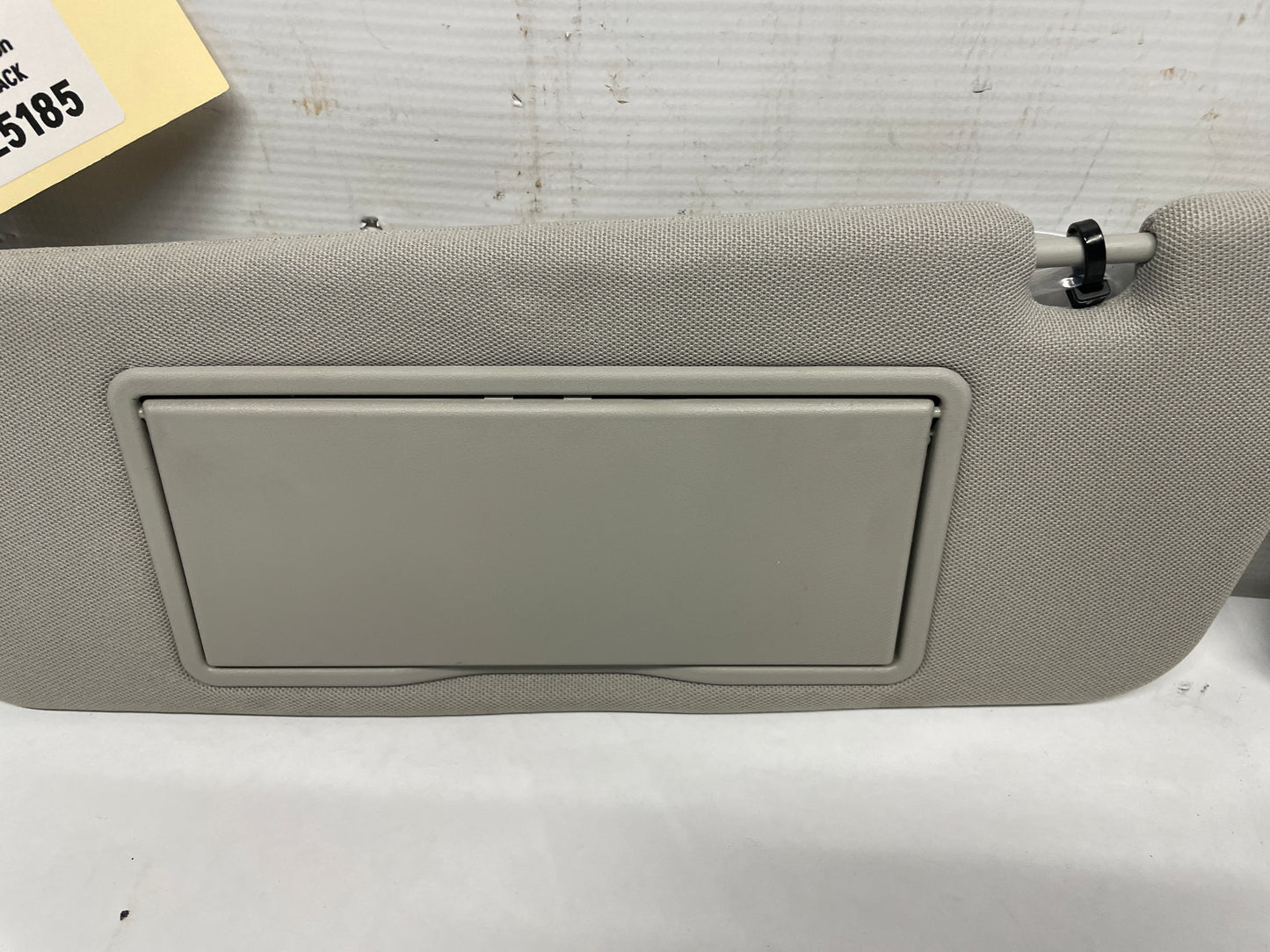 2016 Chevy SS Sedan RH & LH Sun Visor Sunvisor Shade Set w/ Clips OEM - Day's Parts Yard