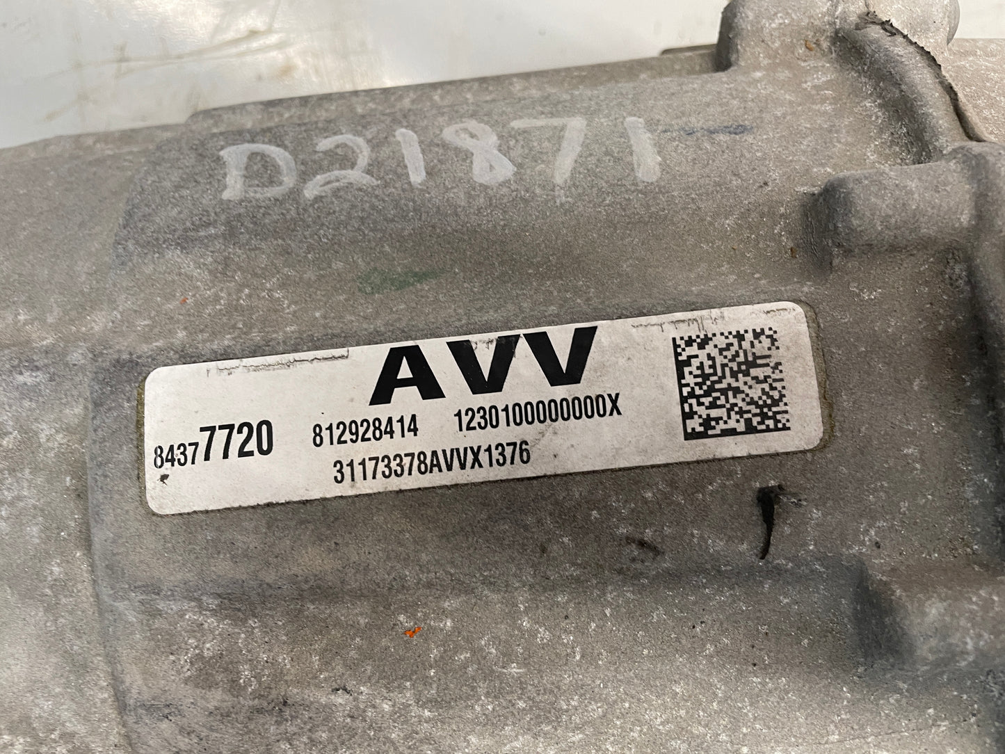2018 Cadillac Escalade Transfer Case AVV OEM - Day's Parts Yard