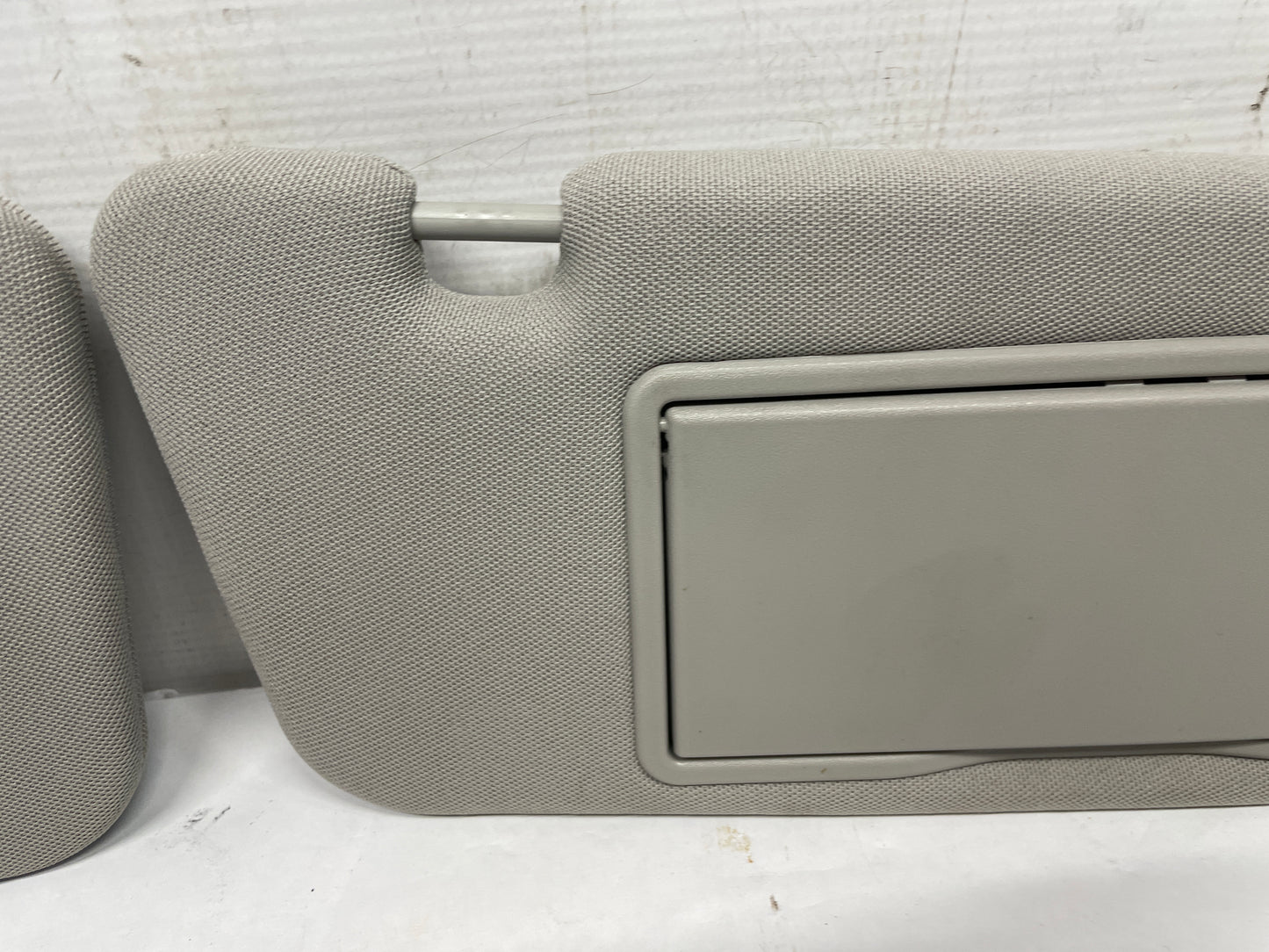 2016 Chevy SS Sedan RH & LH Sun Visor Sunvisor Shade Set w/ Clips OEM - Day's Parts Yard