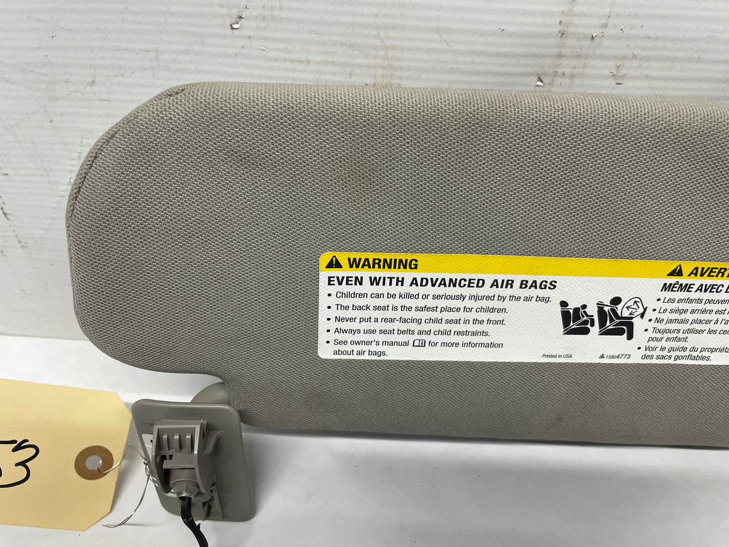 2016 Chevy SS Sedan RH & LH Sun Visor Sunvisor Shade Set w/ Clips OEM - Day's Parts Yard