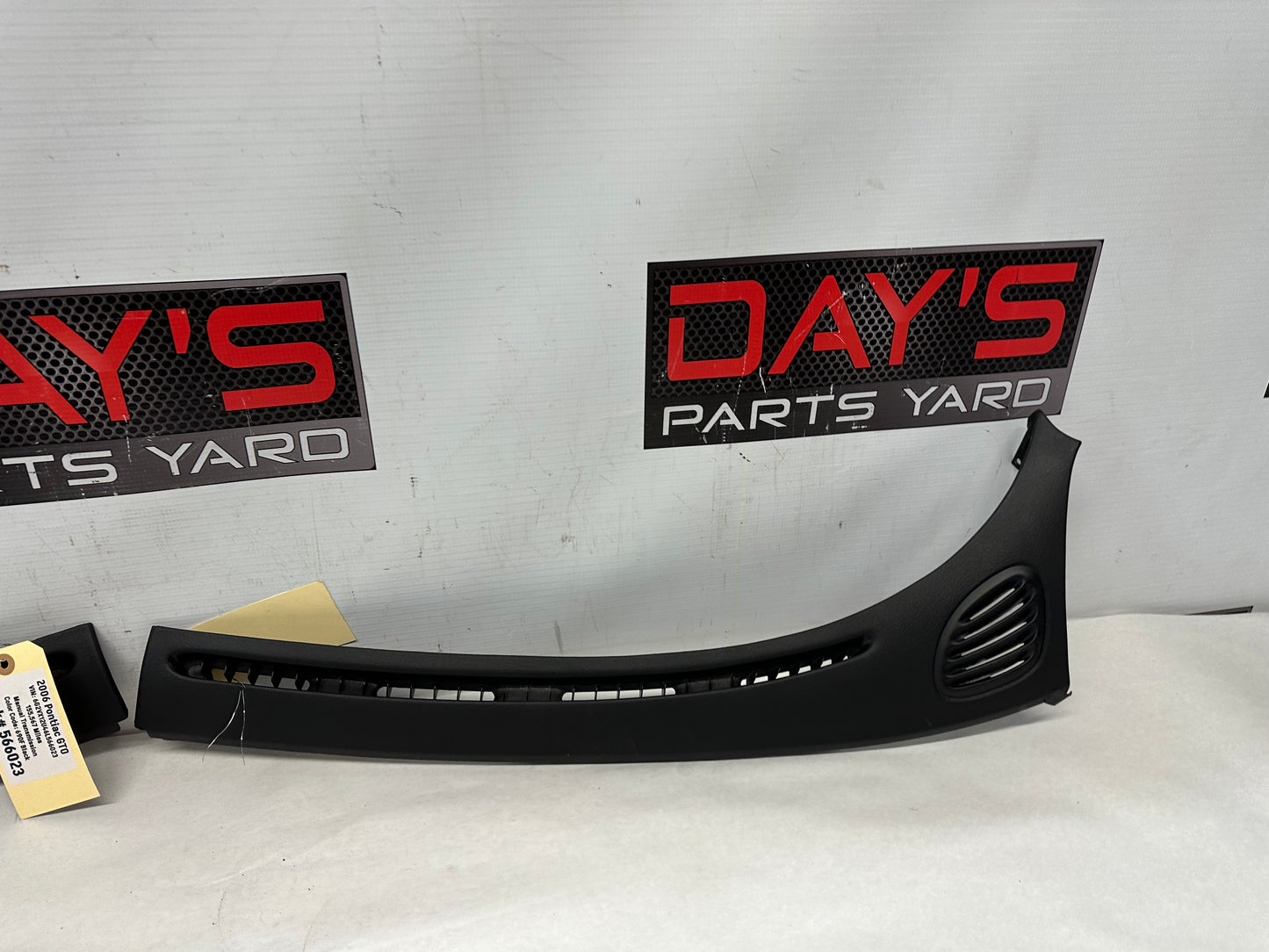 2006 Pontiac GTO Windshield Dash Cowl Defrost Panels Vent Trim Pair OEM - Day's Parts Yard
