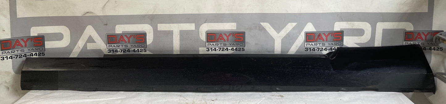 2012 Chevy Camaro SS LH Driver Rocker Molding OEM - Day's Parts Yard